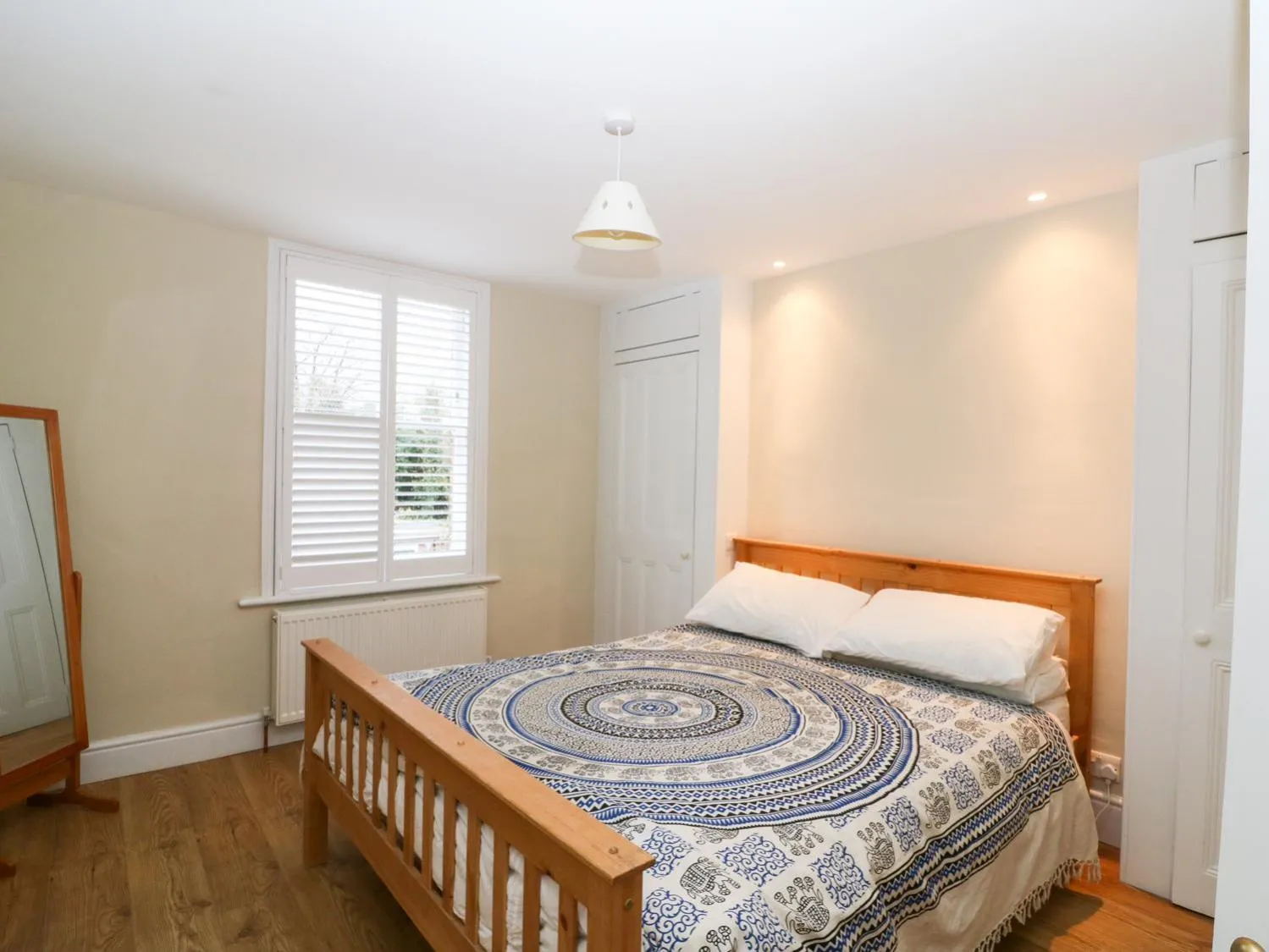 Bed in Newden Cottage