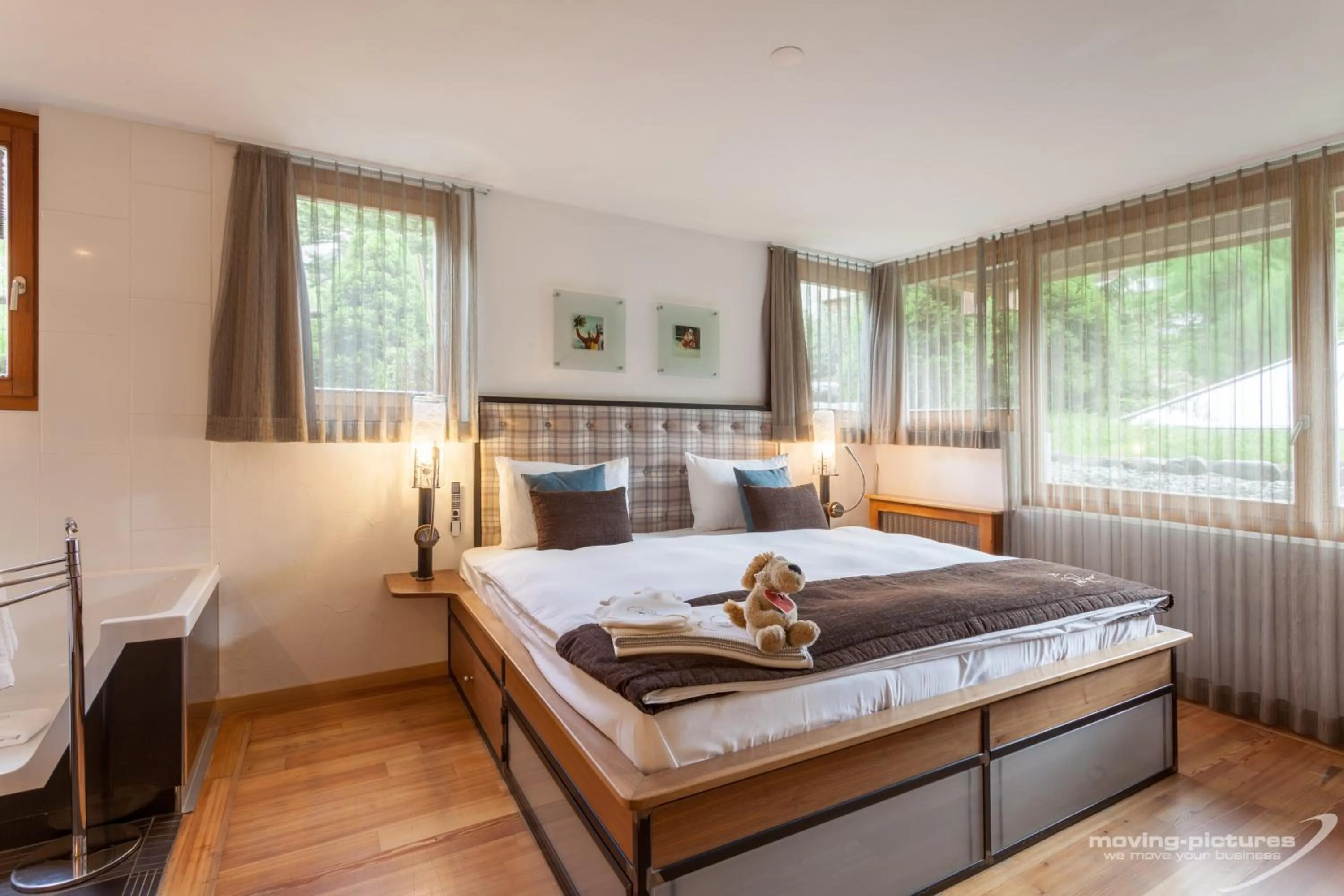 Bed in Suitenhotel Zurbriggen