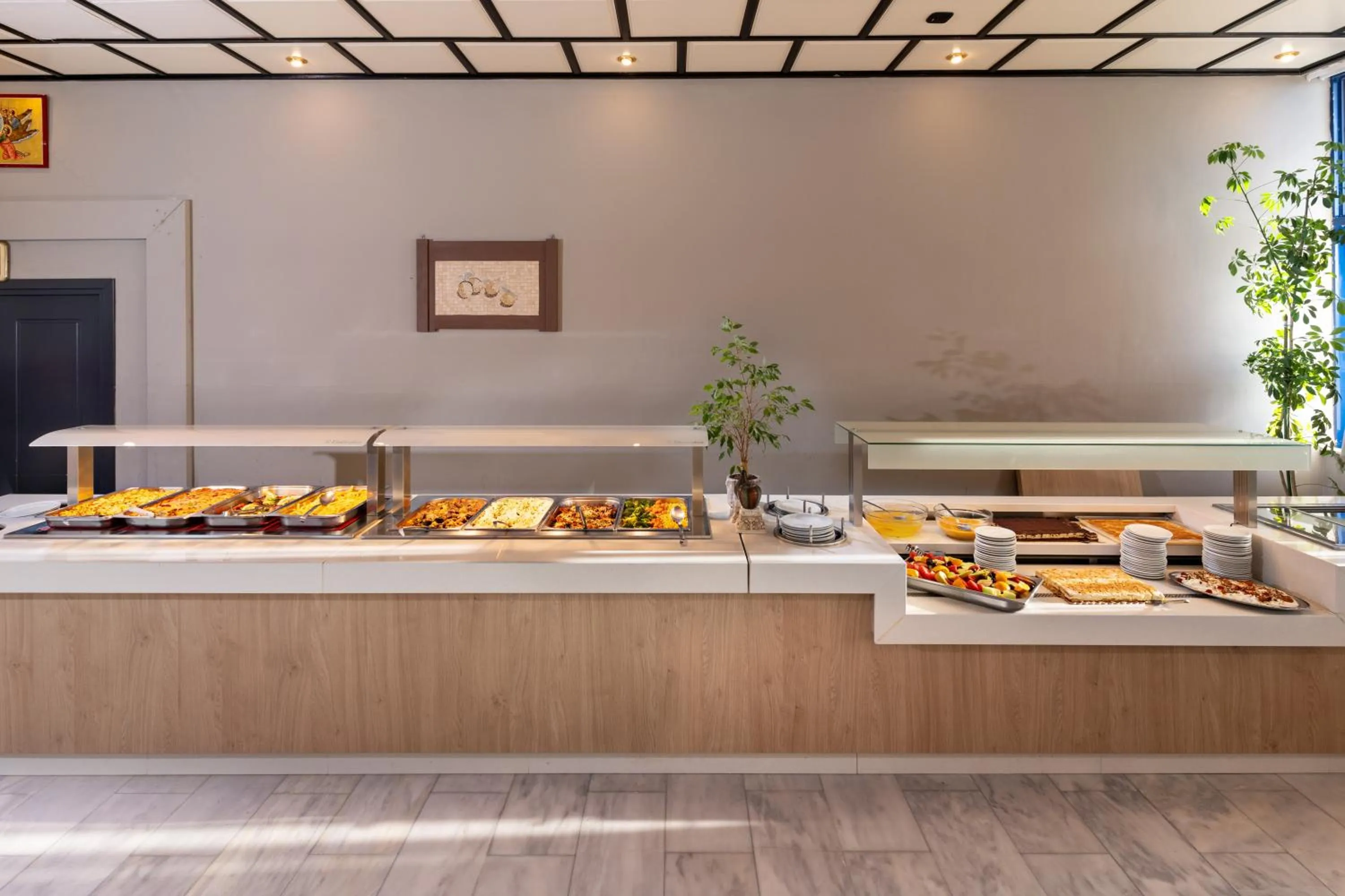 Dinner in Hotel Kathrin Beach