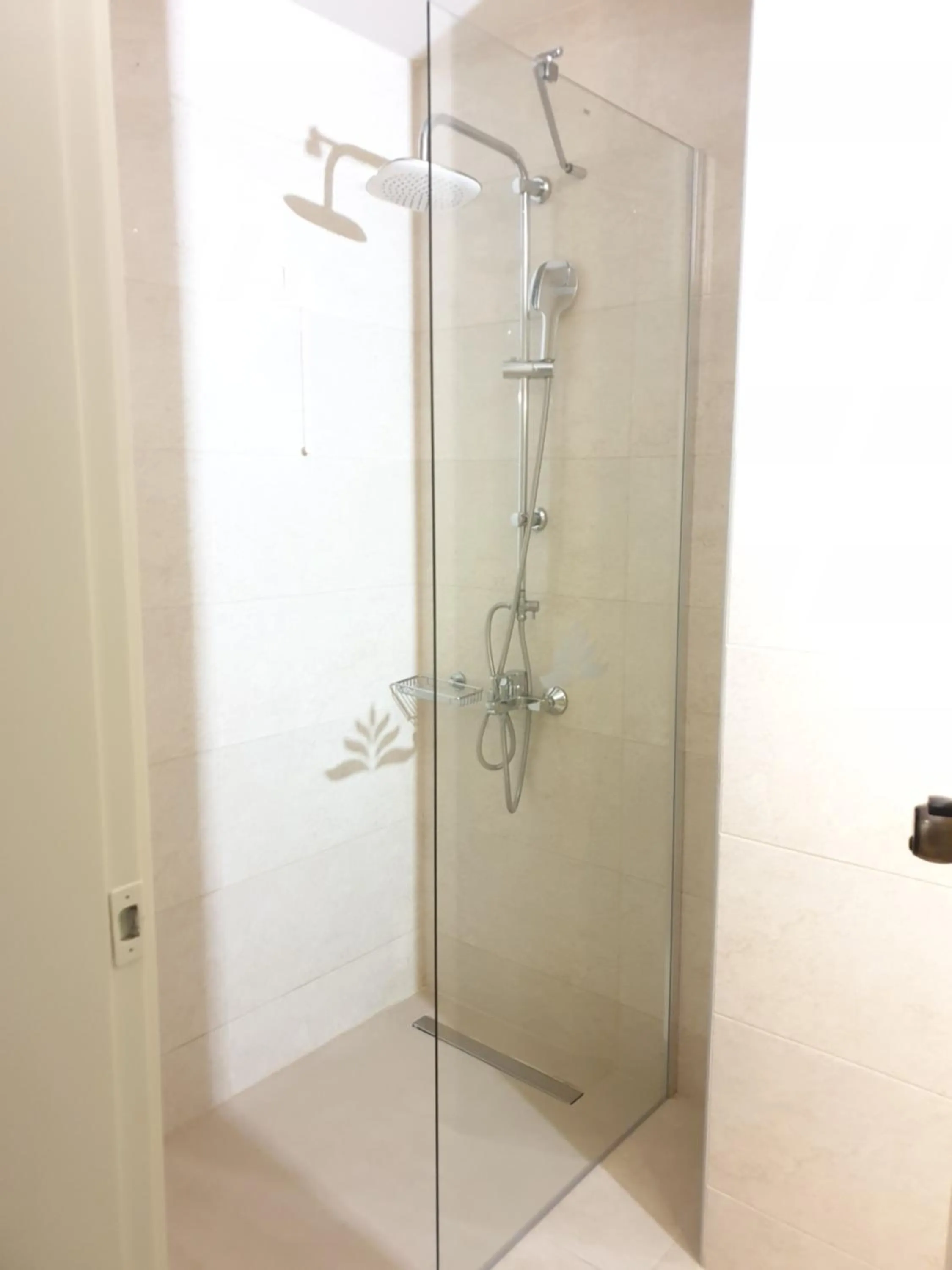 Bathroom in Hotel Kathrin Beach