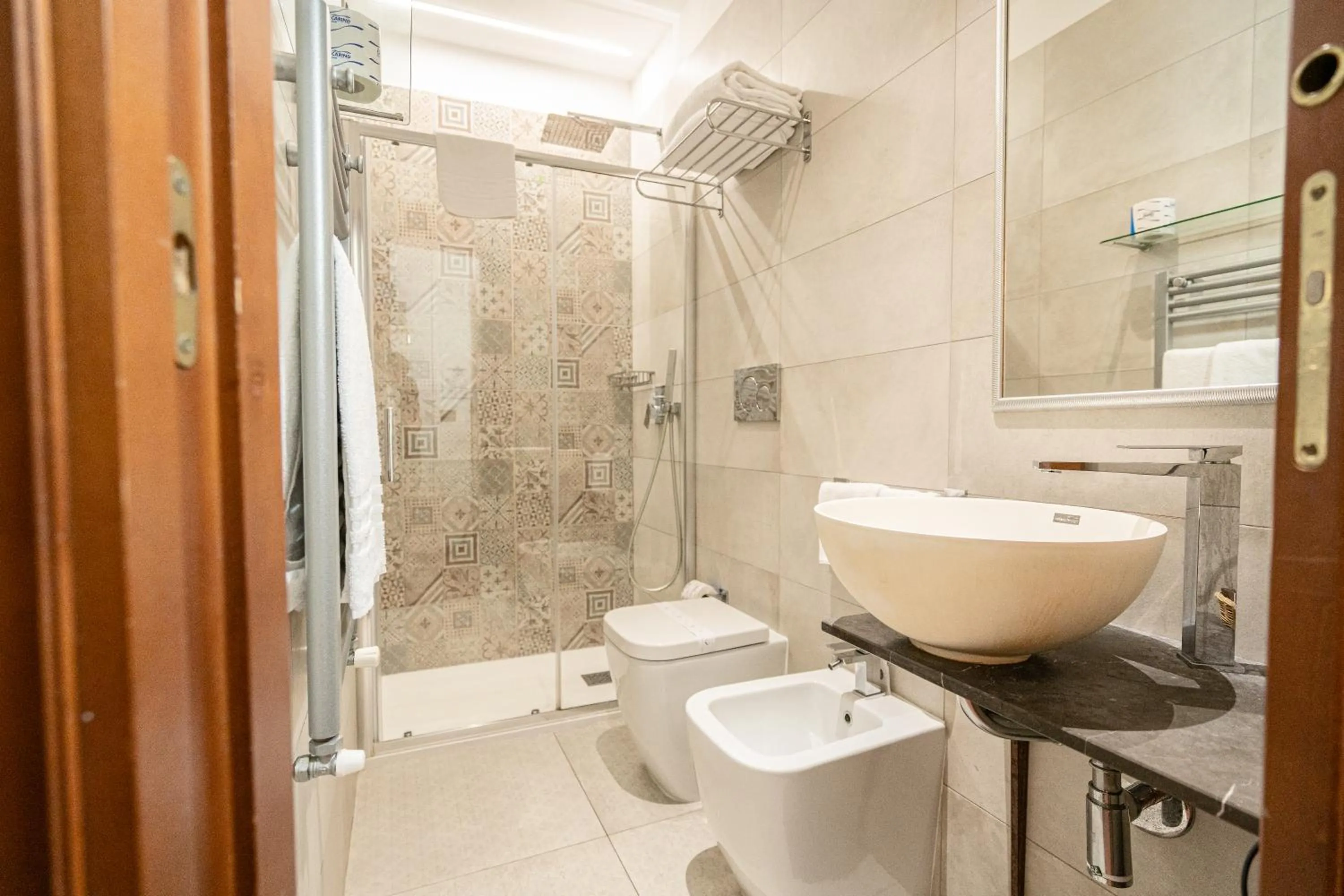 Shower in Art Hotel Santa Lucia