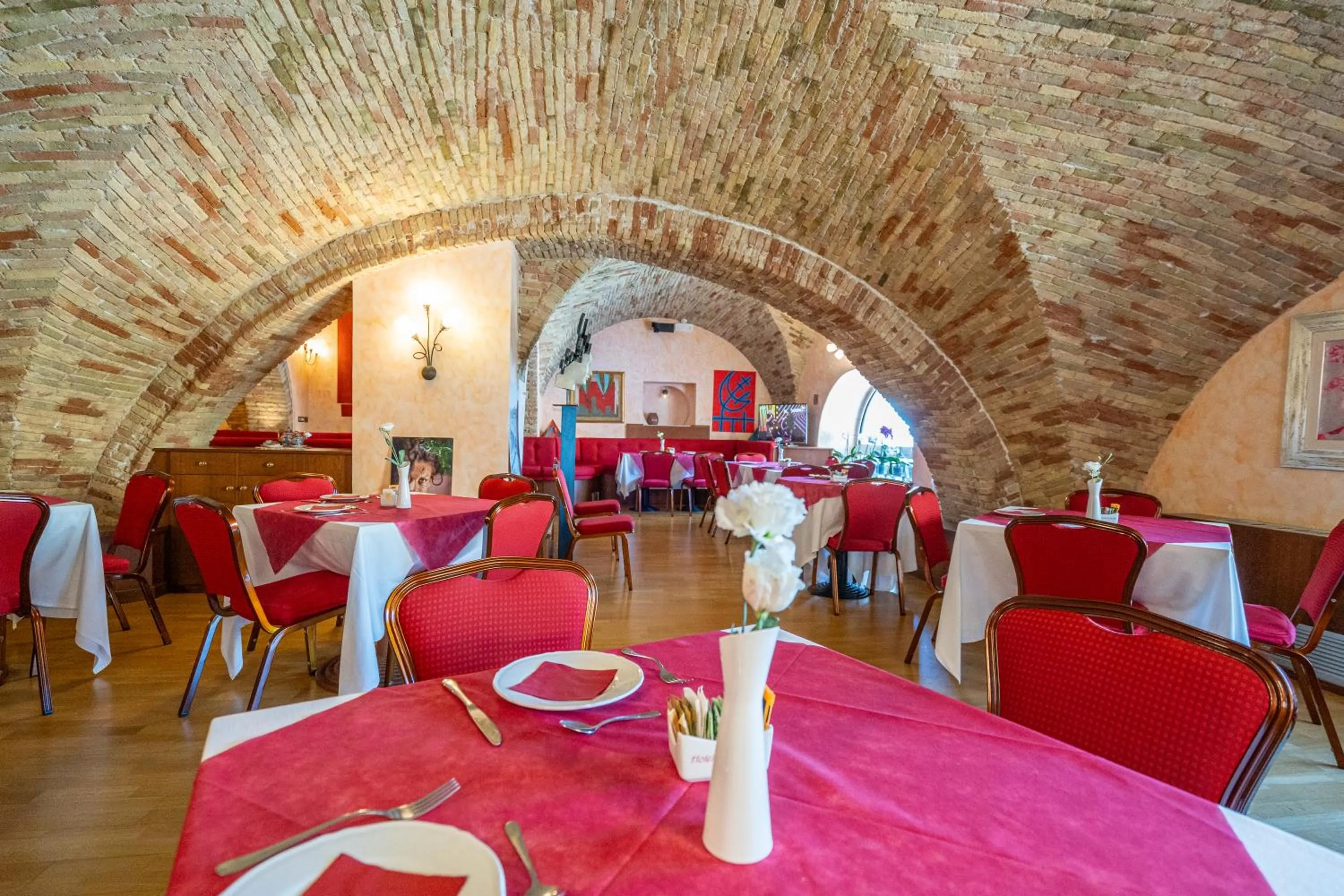 Restaurant/places to eat in Art Hotel Santa Lucia