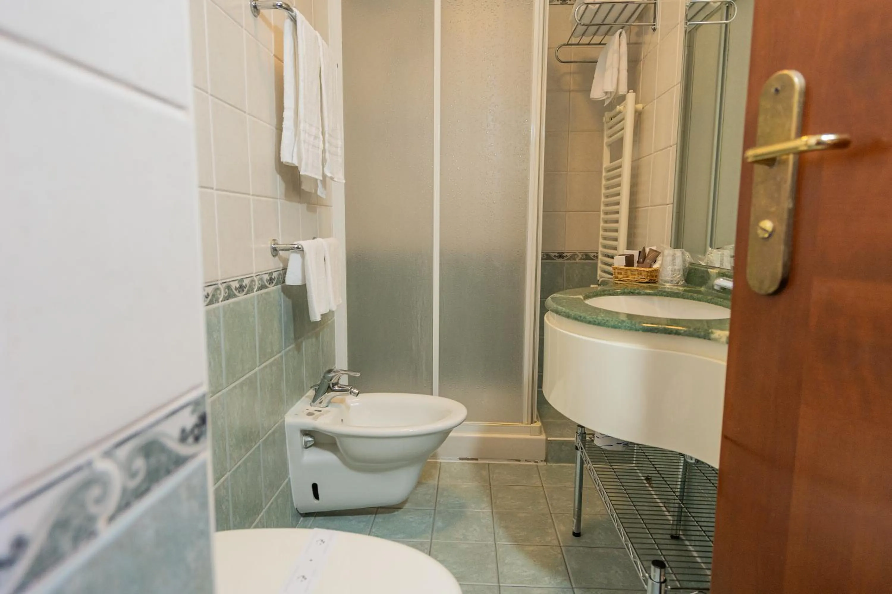 Shower in Art Hotel Santa Lucia