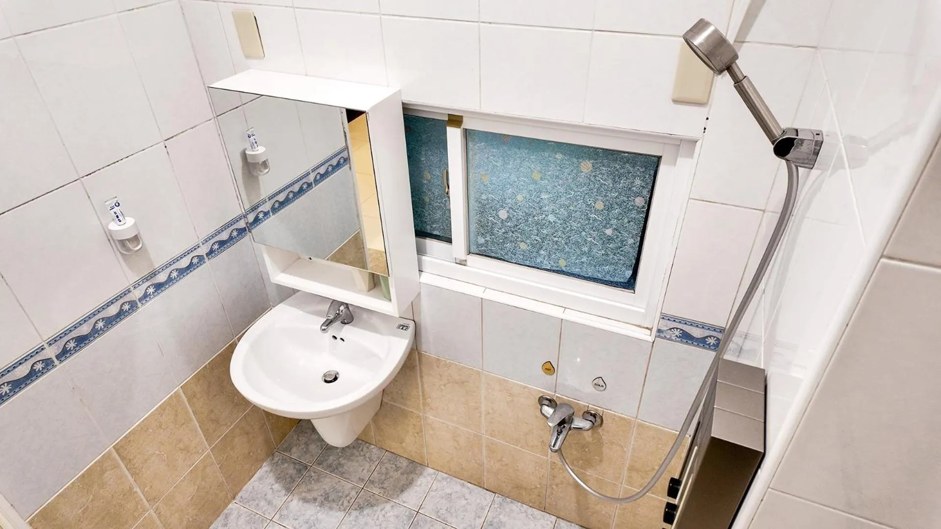 Toilet in Maybe Homestay