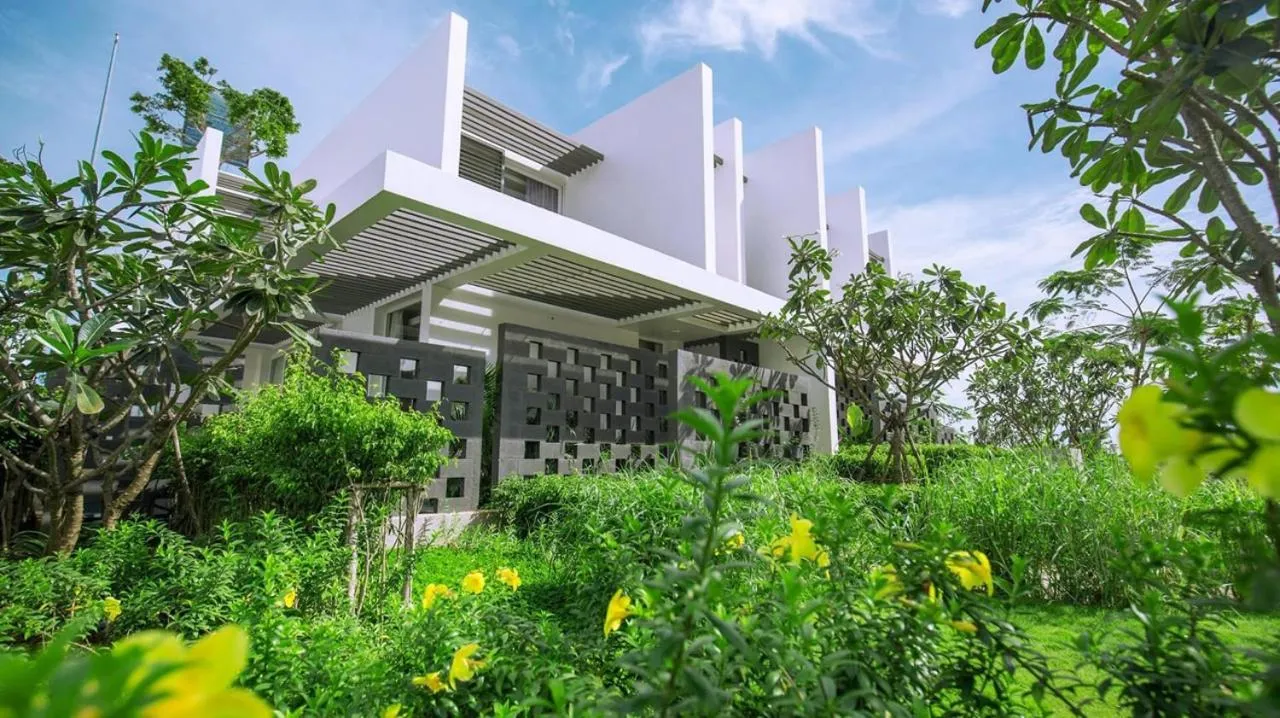 Villas at Oceanami Resort