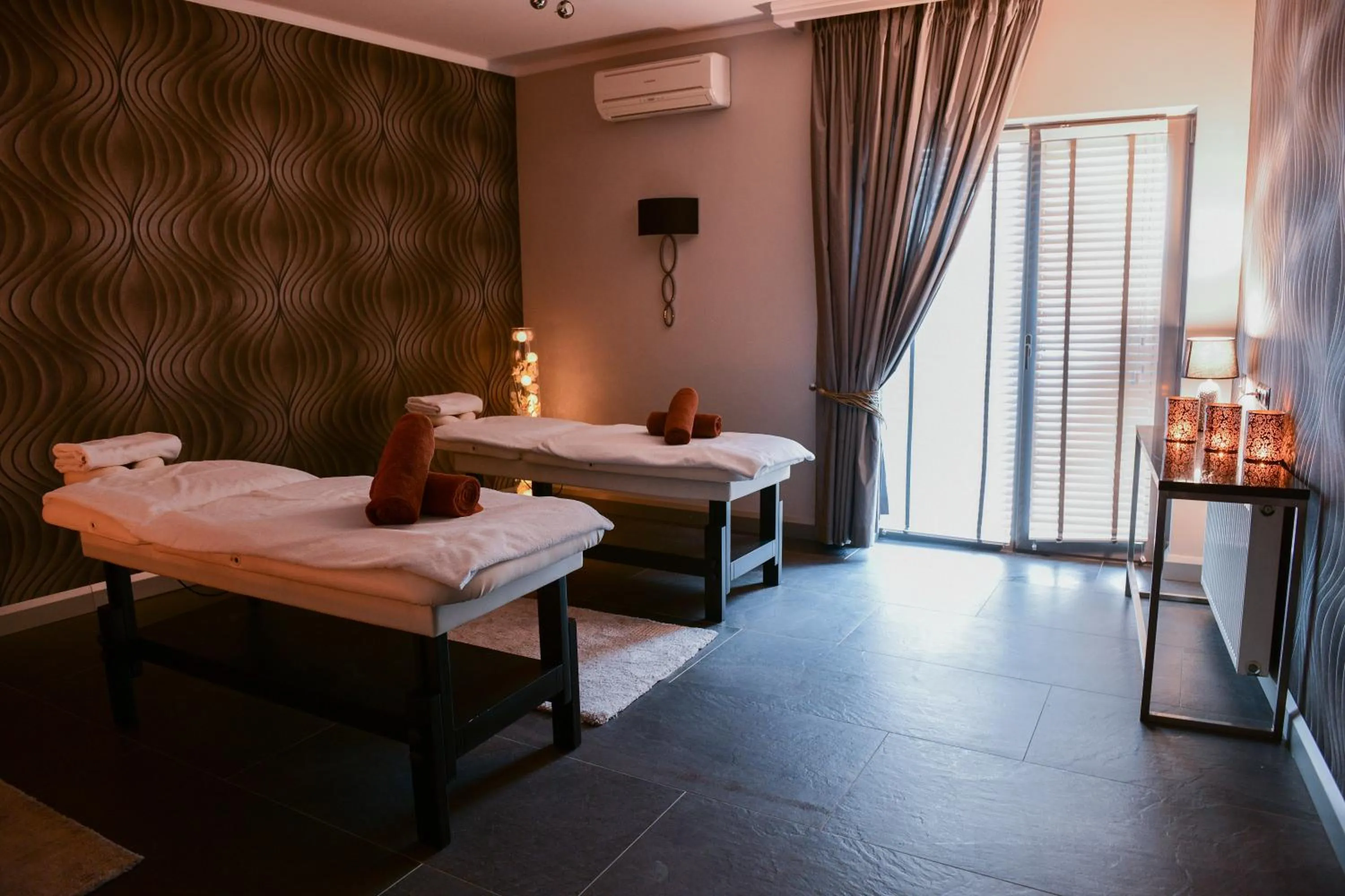 Massage, Bed in Aroma Stone Hotel Spa