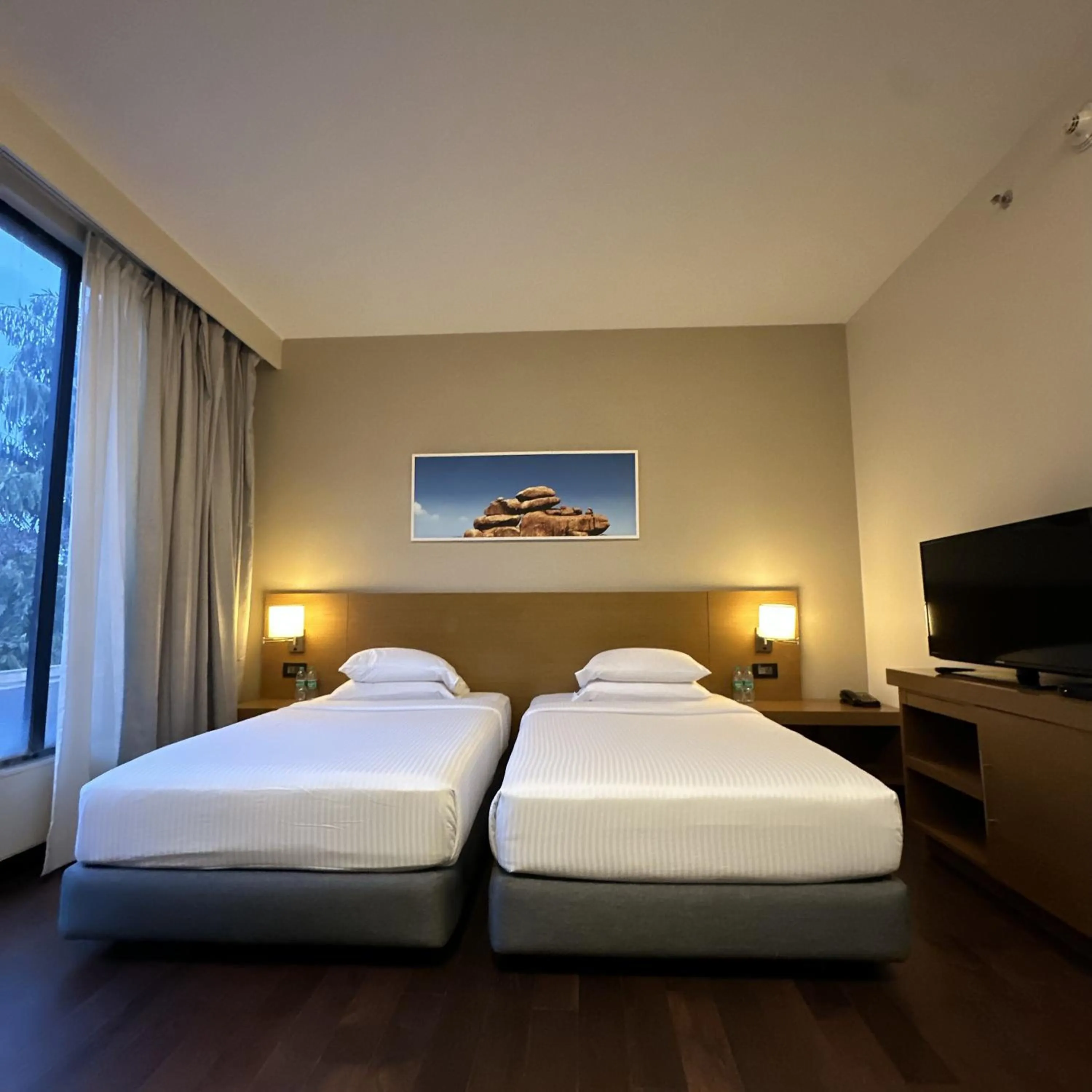 Bed in Hyatt Place Hampi