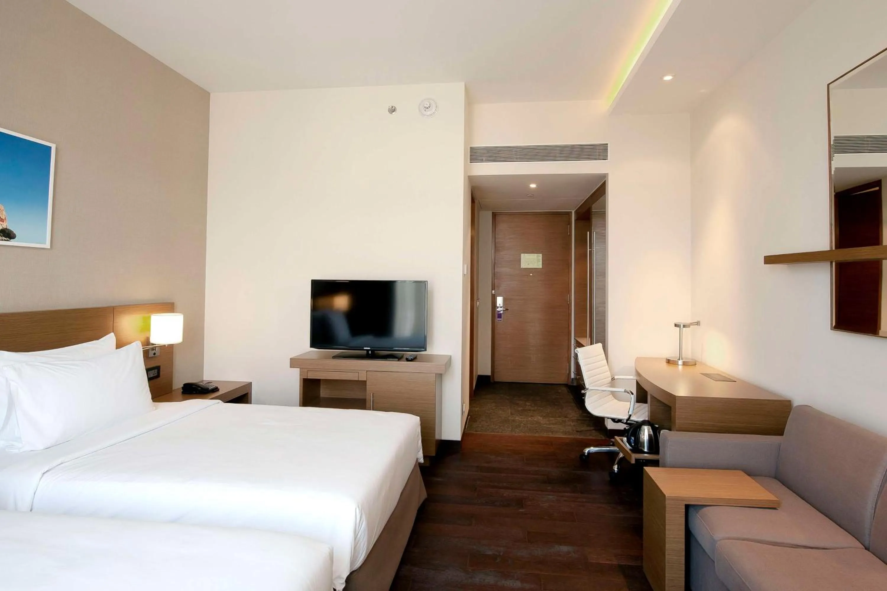 Bedroom, Bed in Hyatt Place Hampi