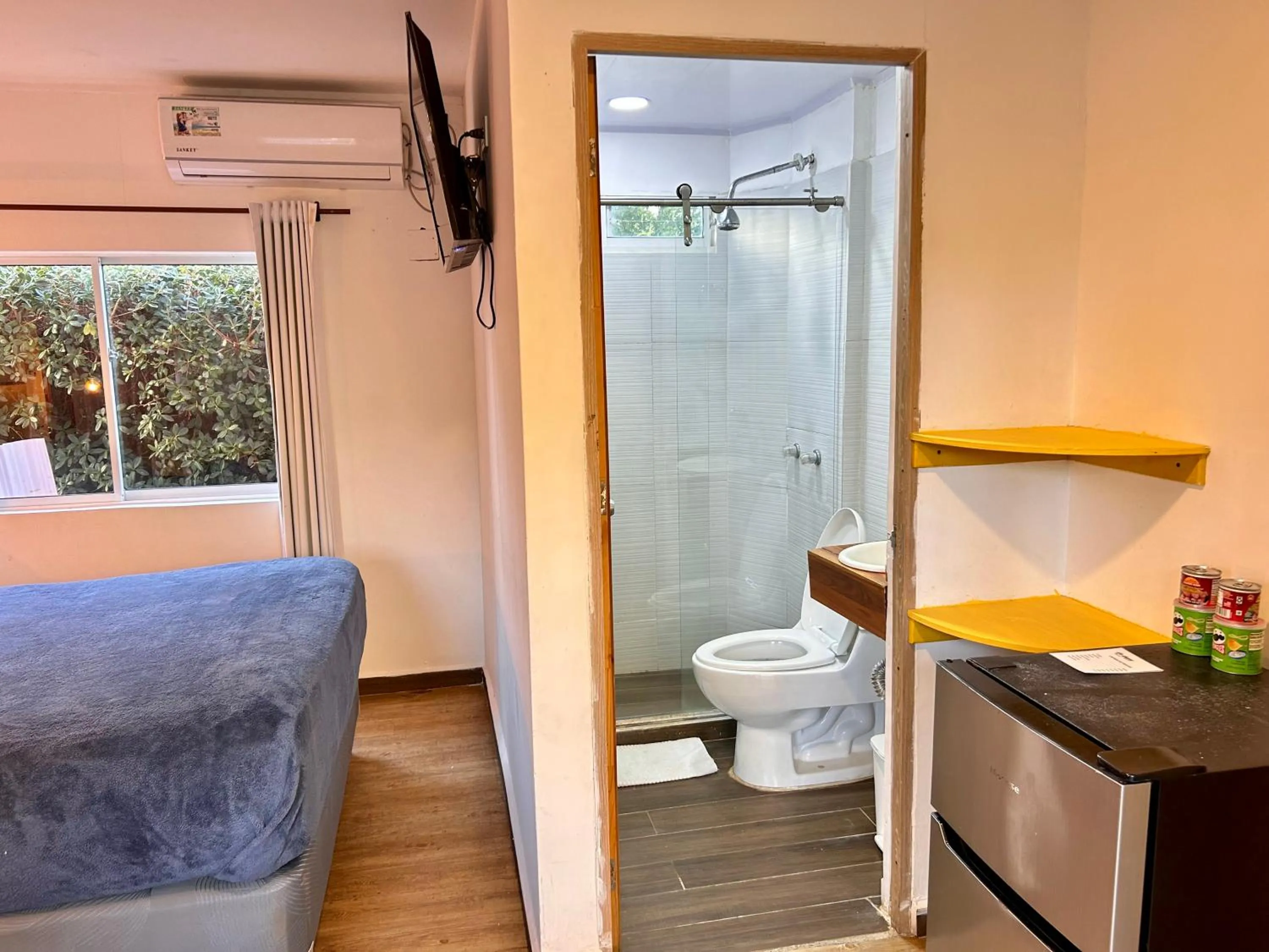 Bathroom in Be Happy Hotel