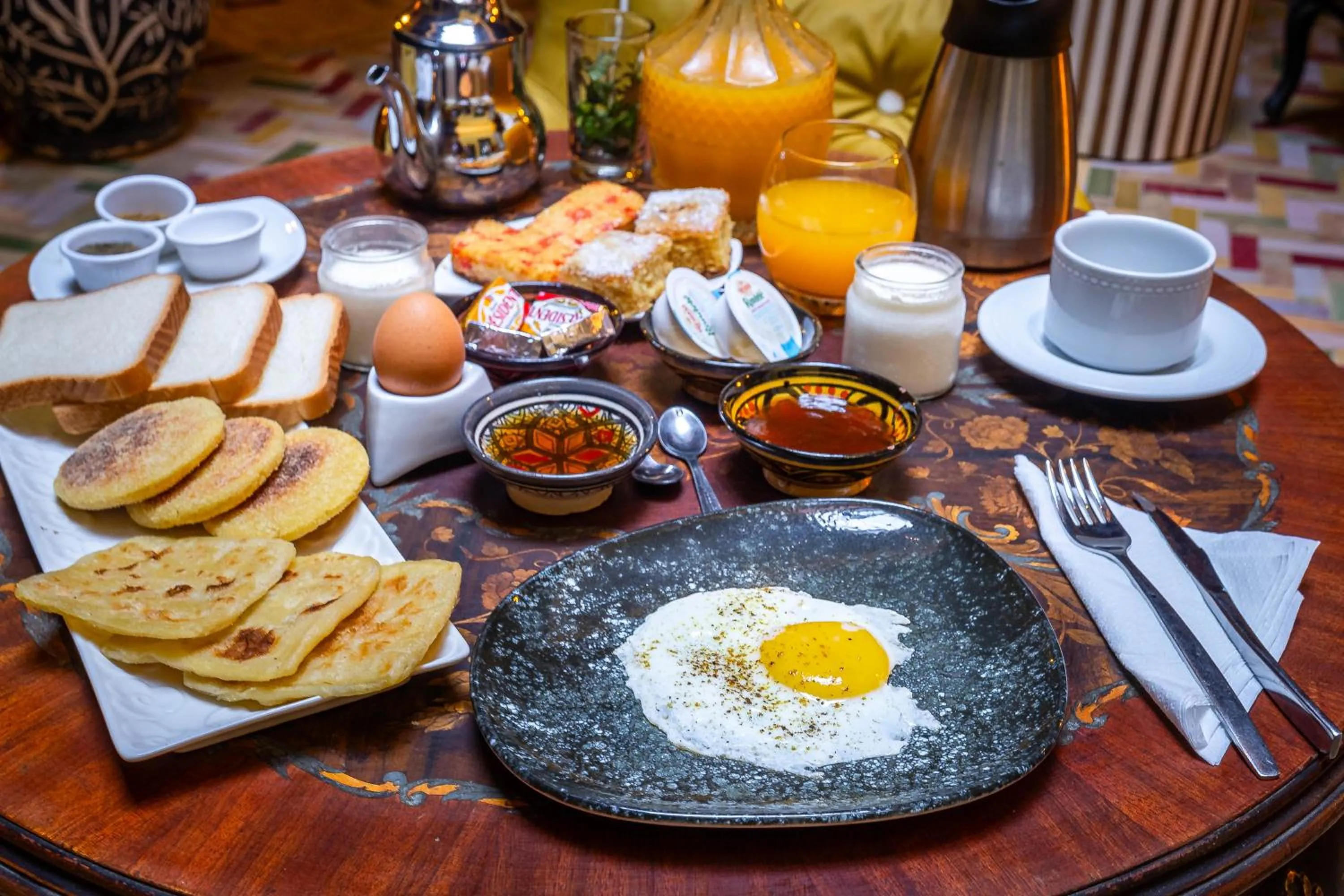 Food and drinks in Dar Khmissa Riad & Spa