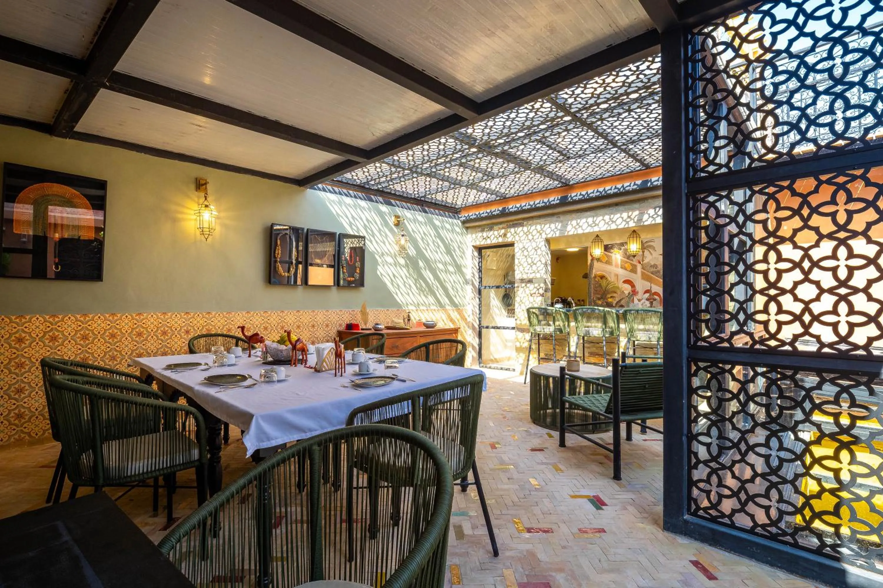 Restaurant/places to eat in Dar Khmissa Riad & Spa