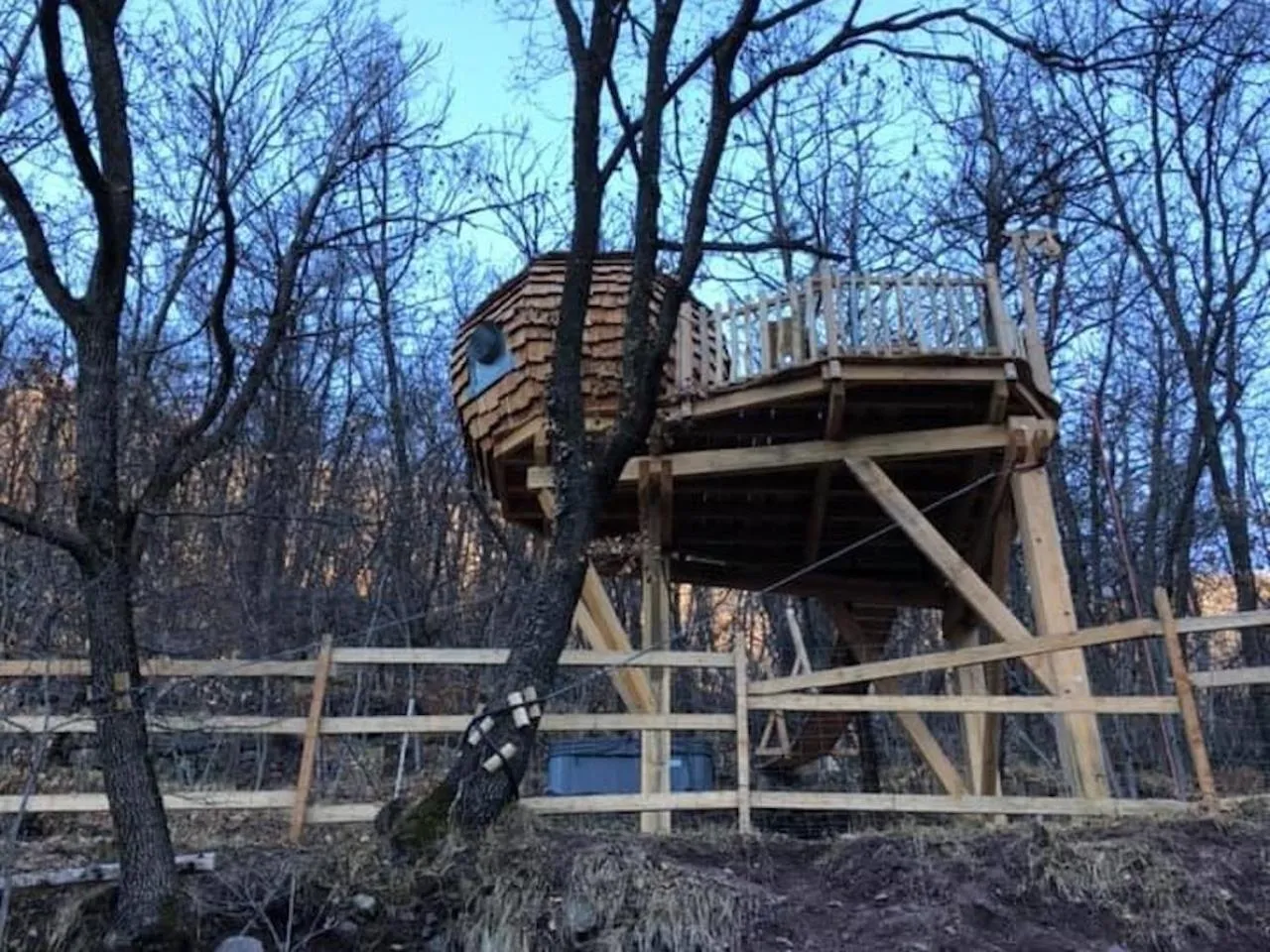 Bedroom in Les Ecrins de Belvedere