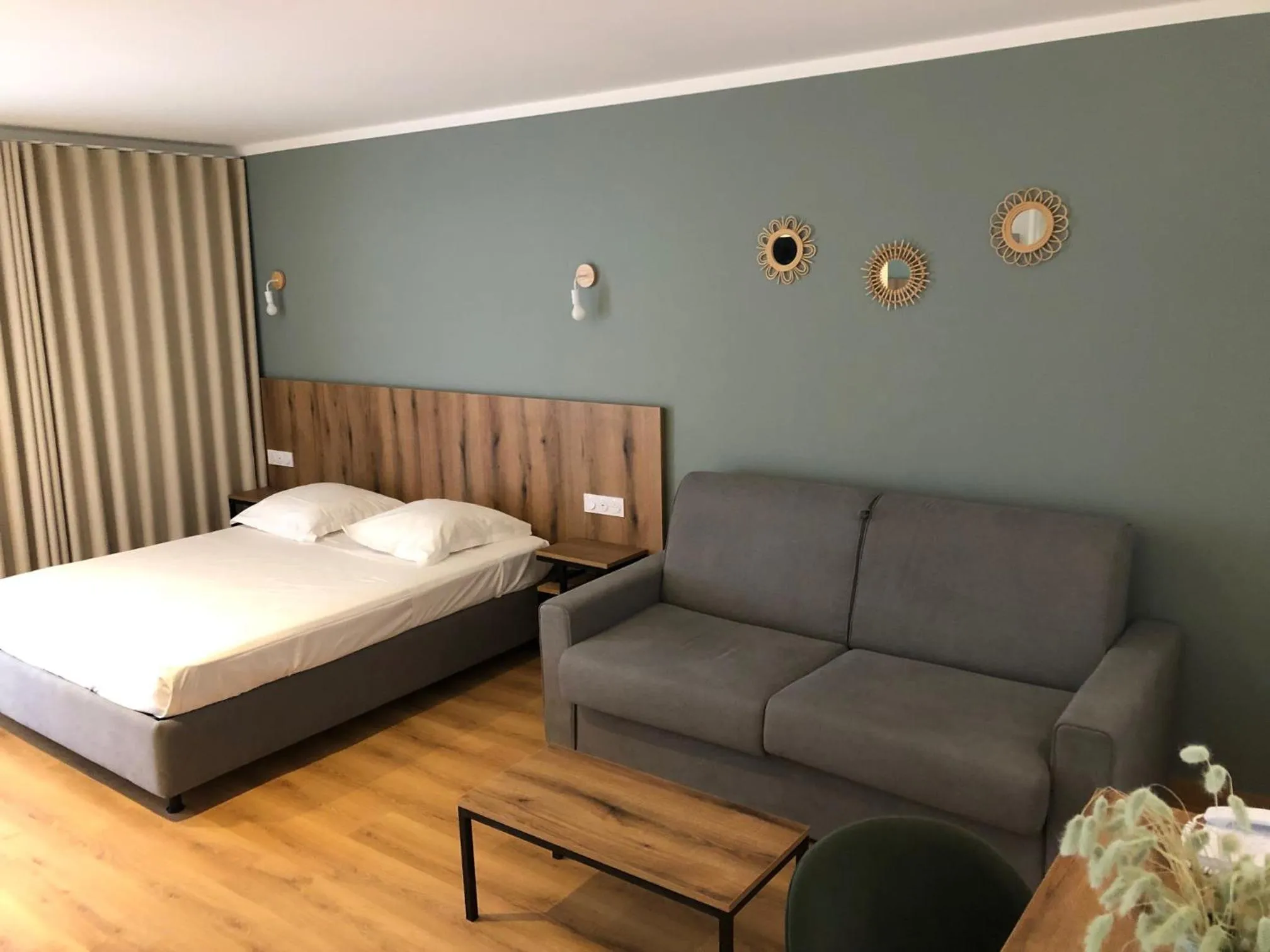 Bed in Auberge les Oliviers