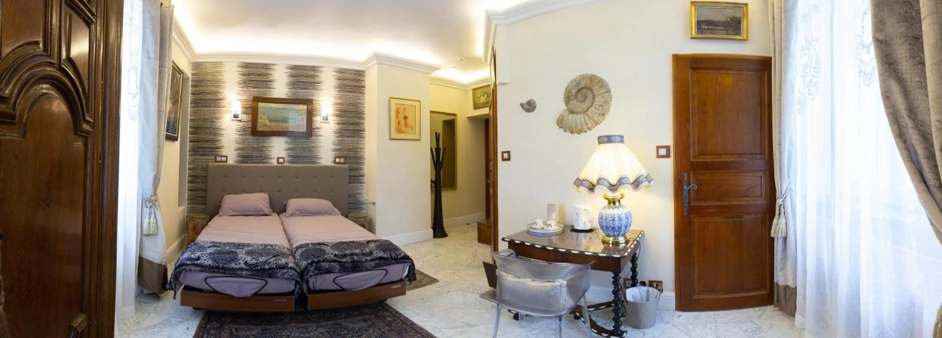 Bed in Château de Druon