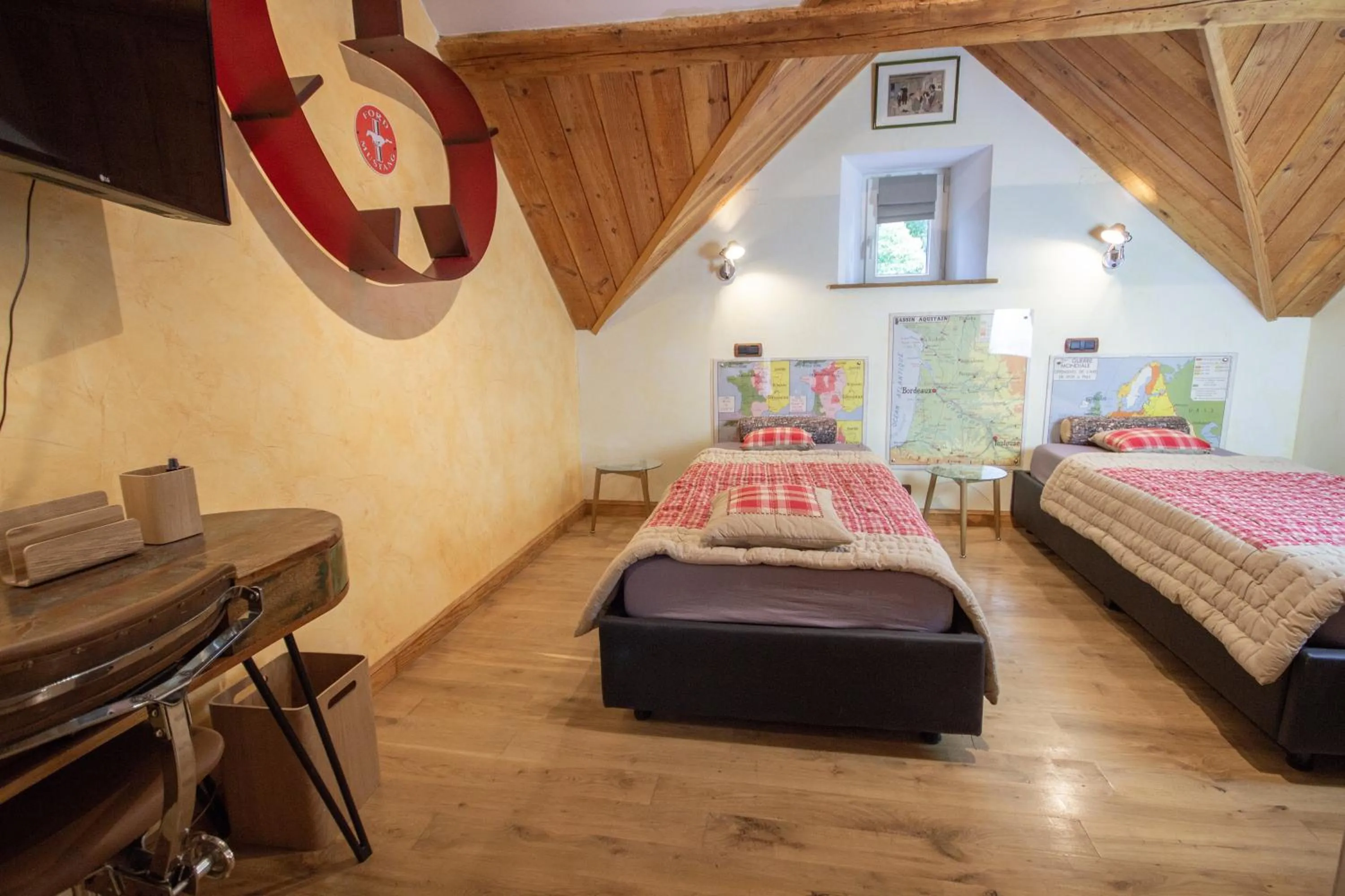 Bed in Château de Druon