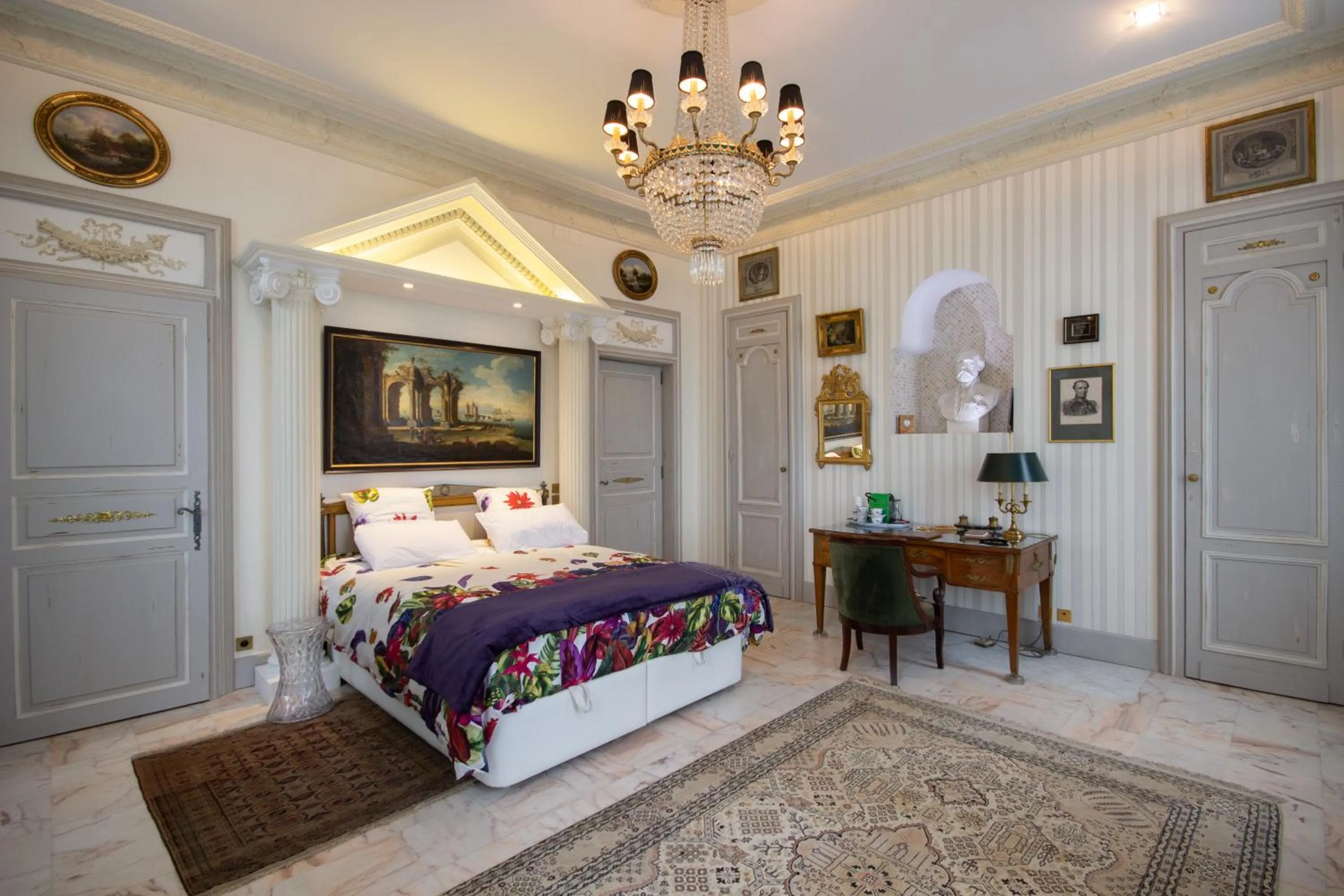 Bed in Château de Druon