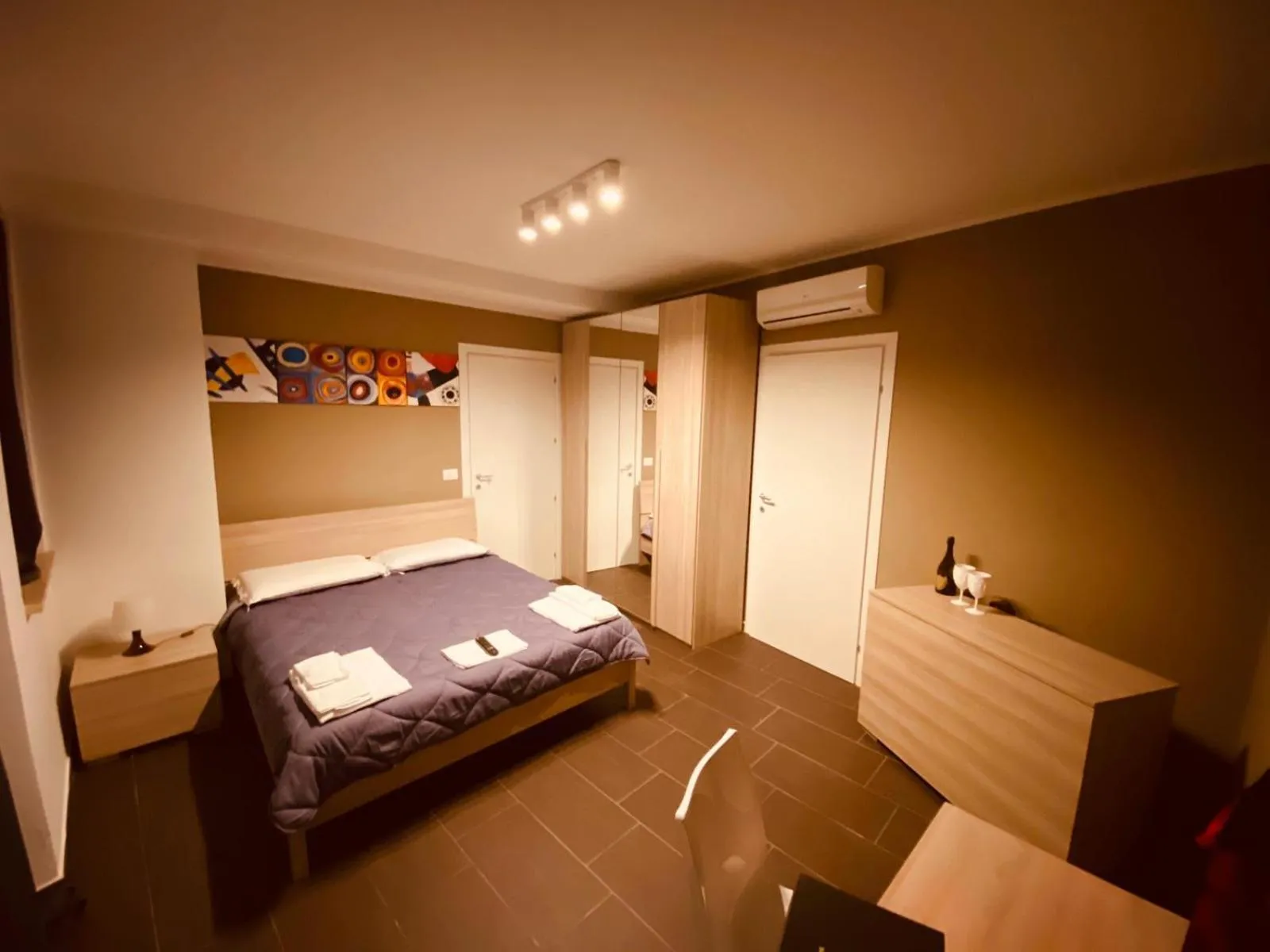 Bed in HH Hermoso Housing VALENZA