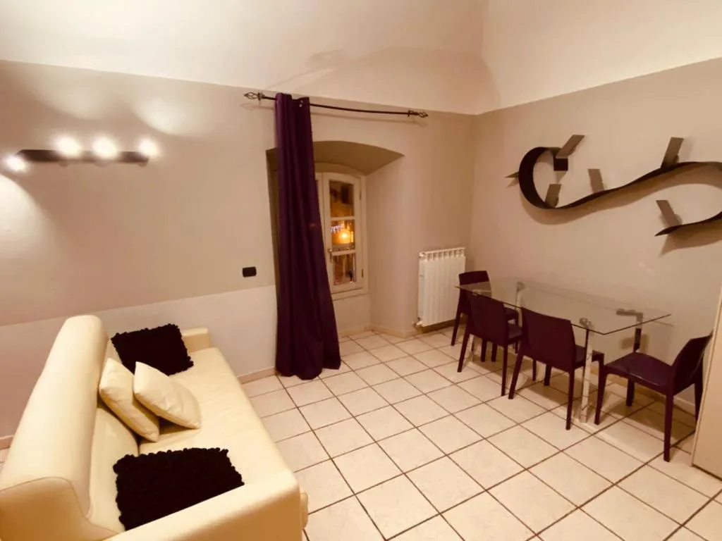 HH Hermoso Housing VALENZA