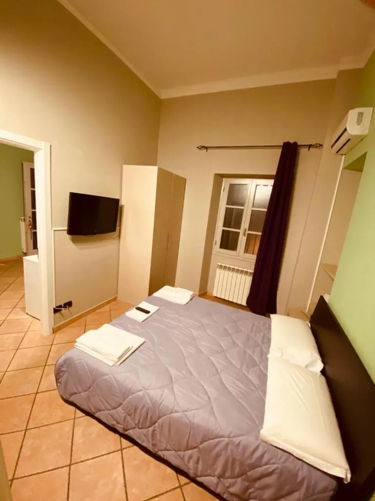 Bed in HH Hermoso Housing VALENZA