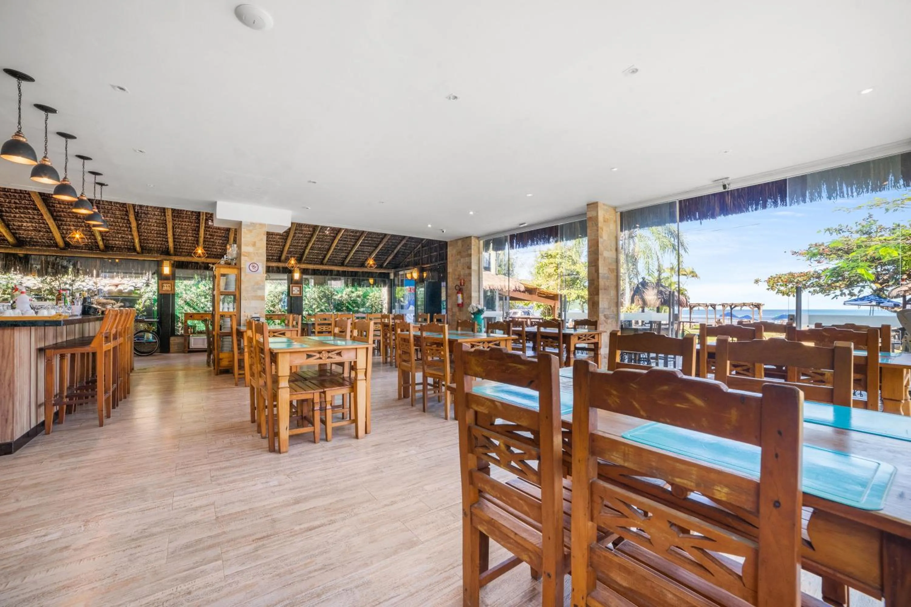 Restaurant/places to eat in Pousada Conca di Mare - Festa de Reveillon & Ceia de Natal - Pé na areia