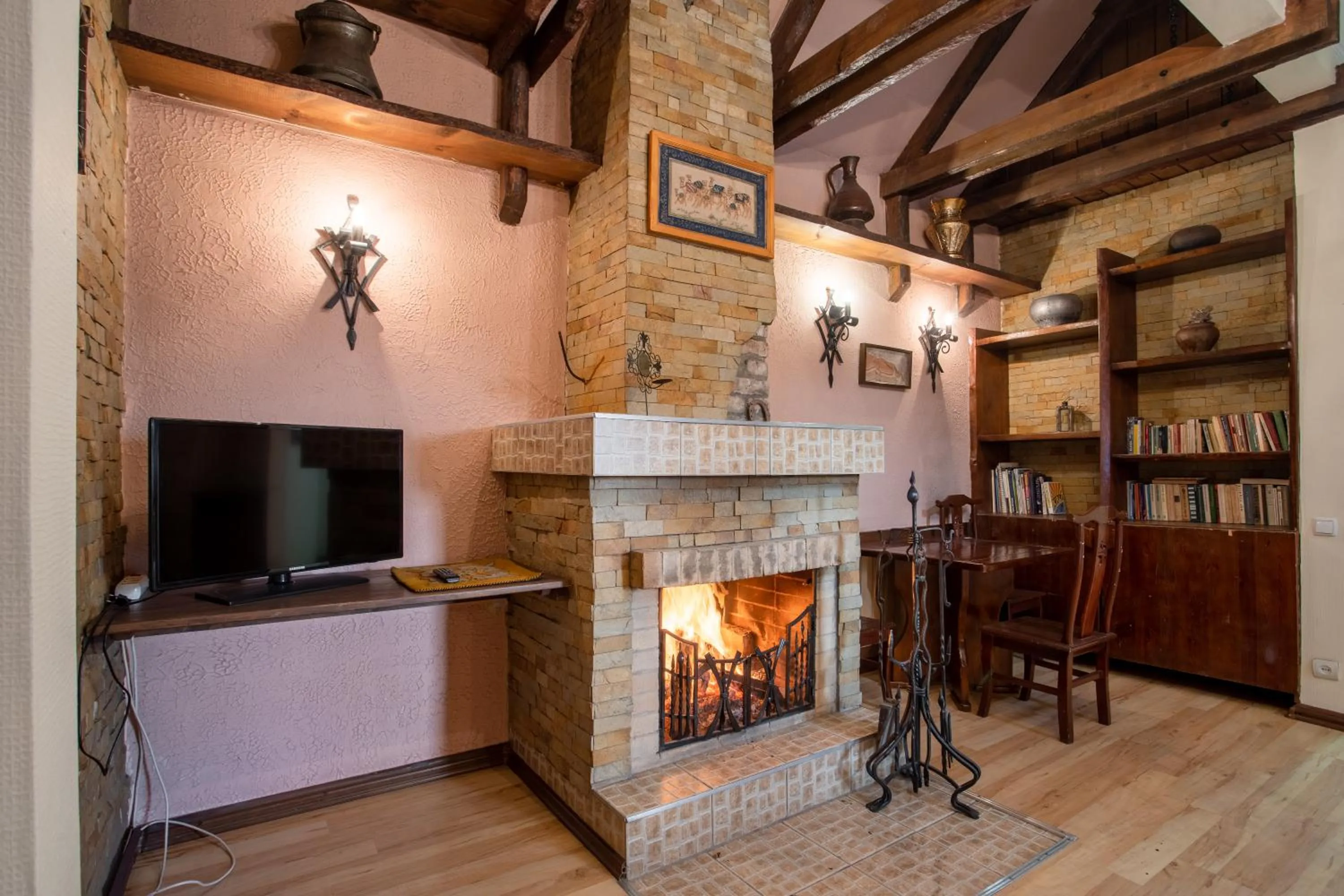 Bedroom in Asian Mountains
