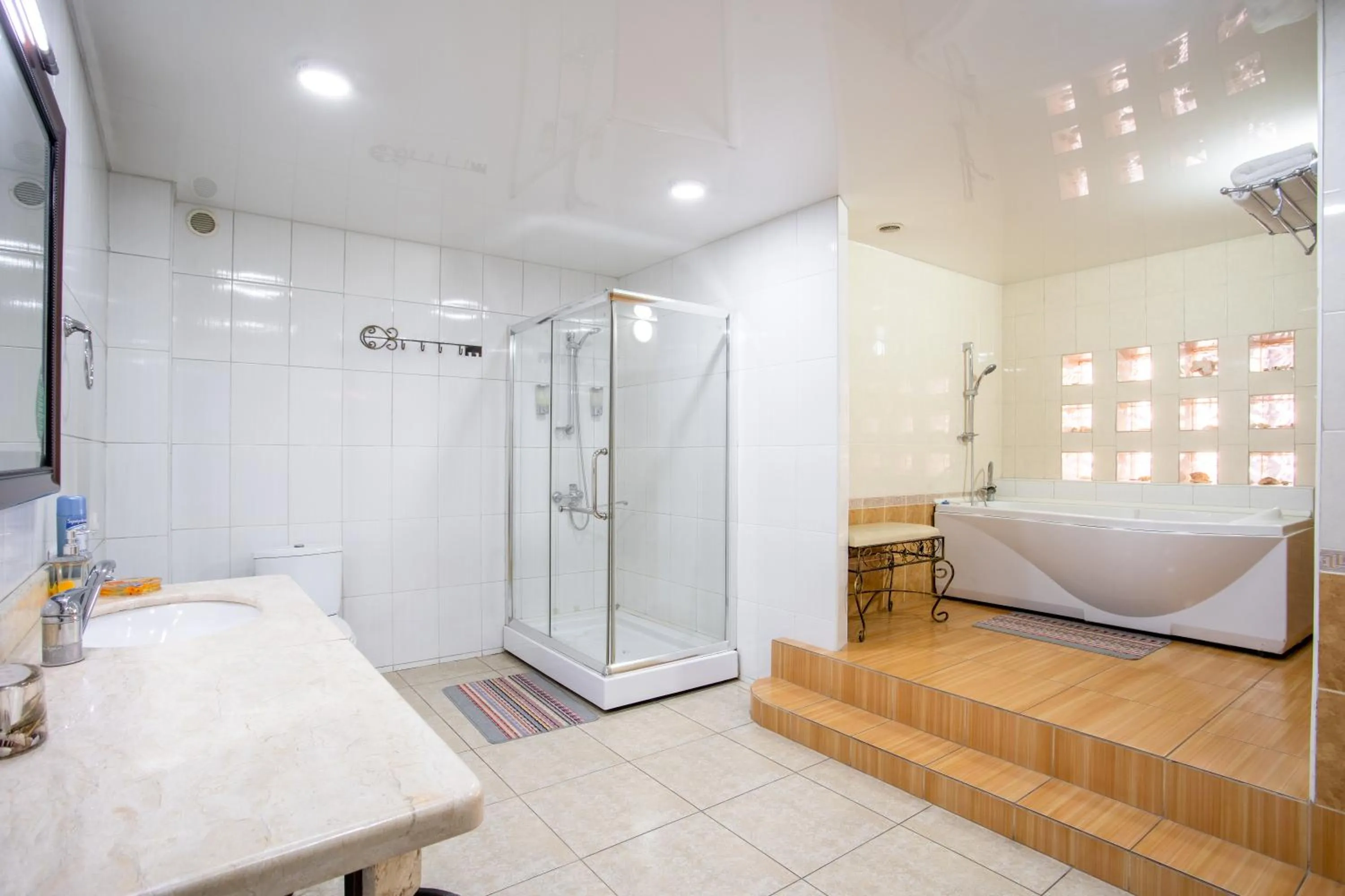 Bathroom, Bed in Asian Mountains