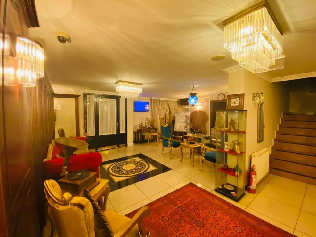 Lobby or reception, Bed in Saint John Hotel