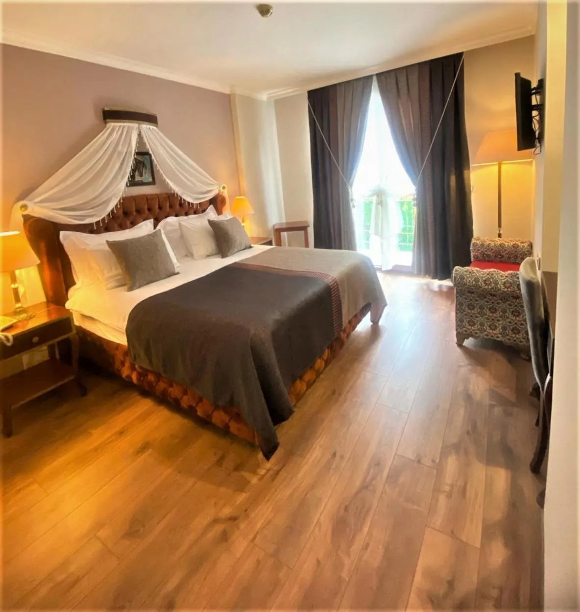 Bed in Saint John Hotel