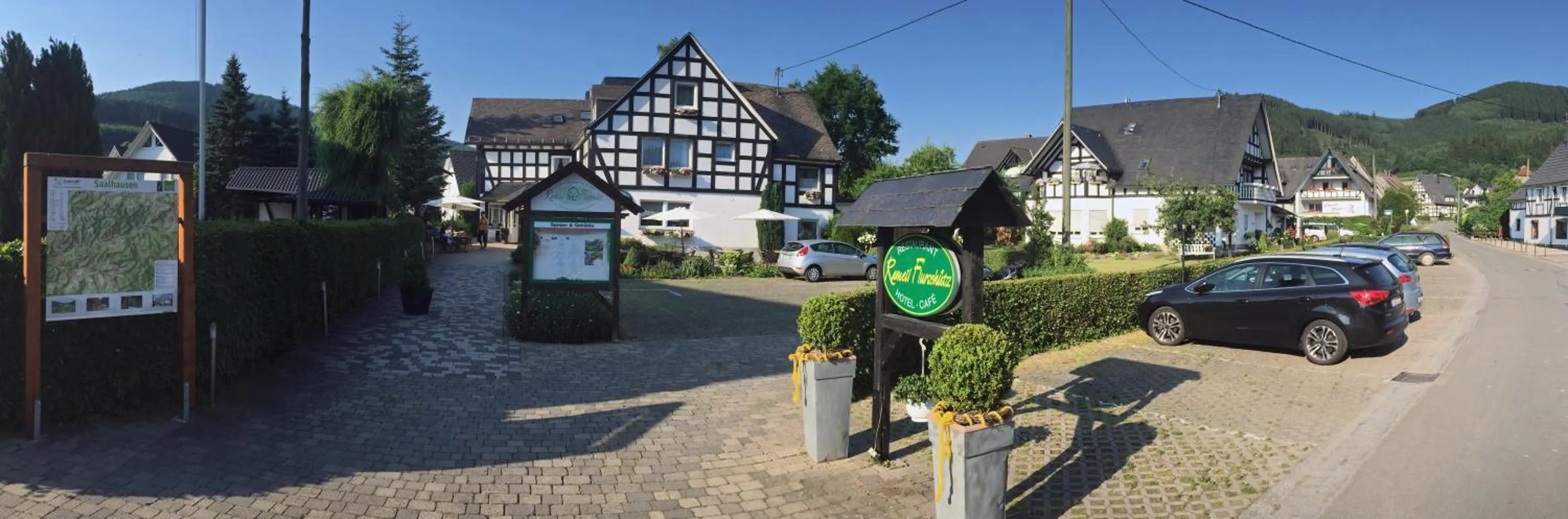 Facade/entrance in Hotel Flurschütz