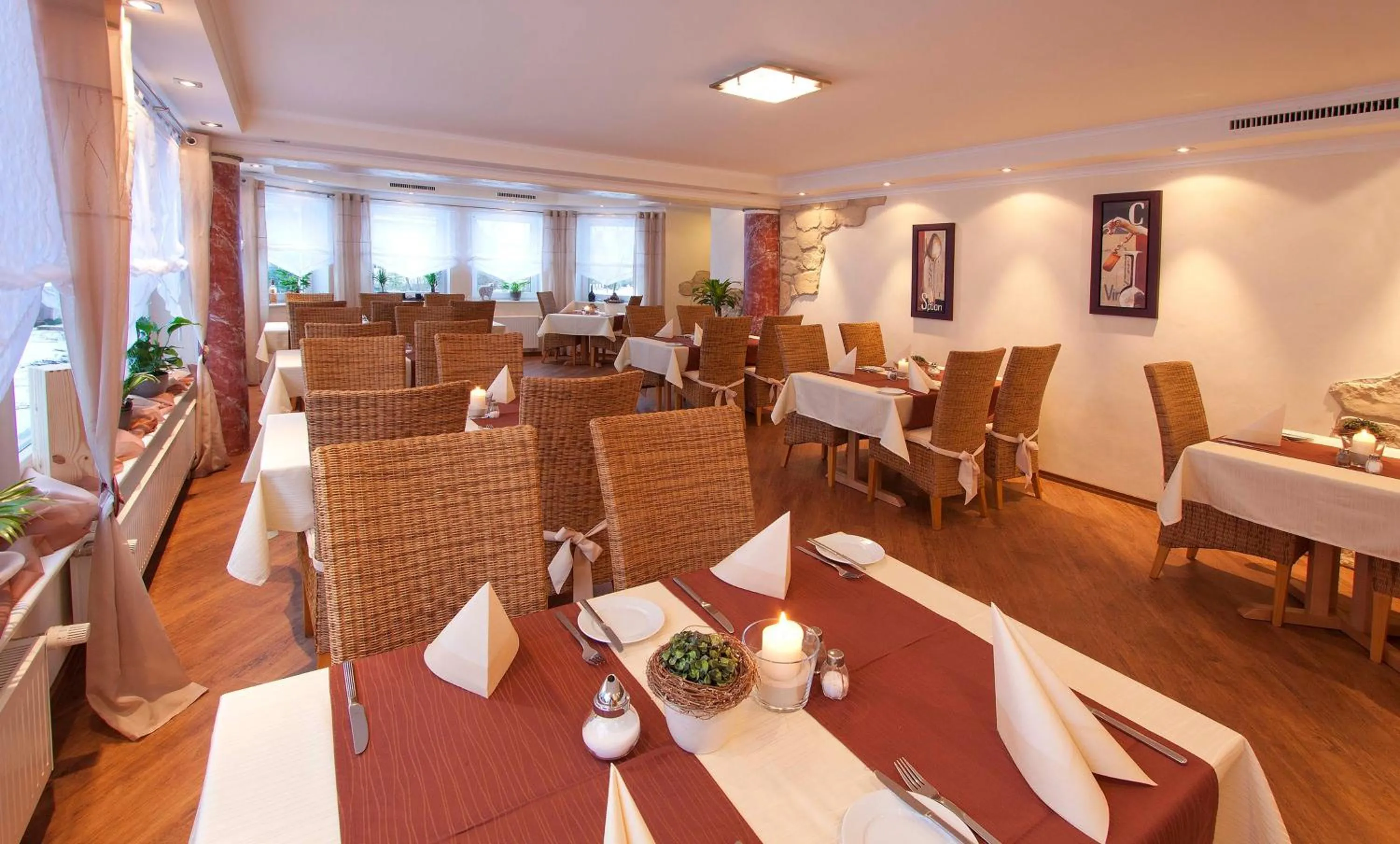 Restaurant/places to eat in Hotel Flurschütz