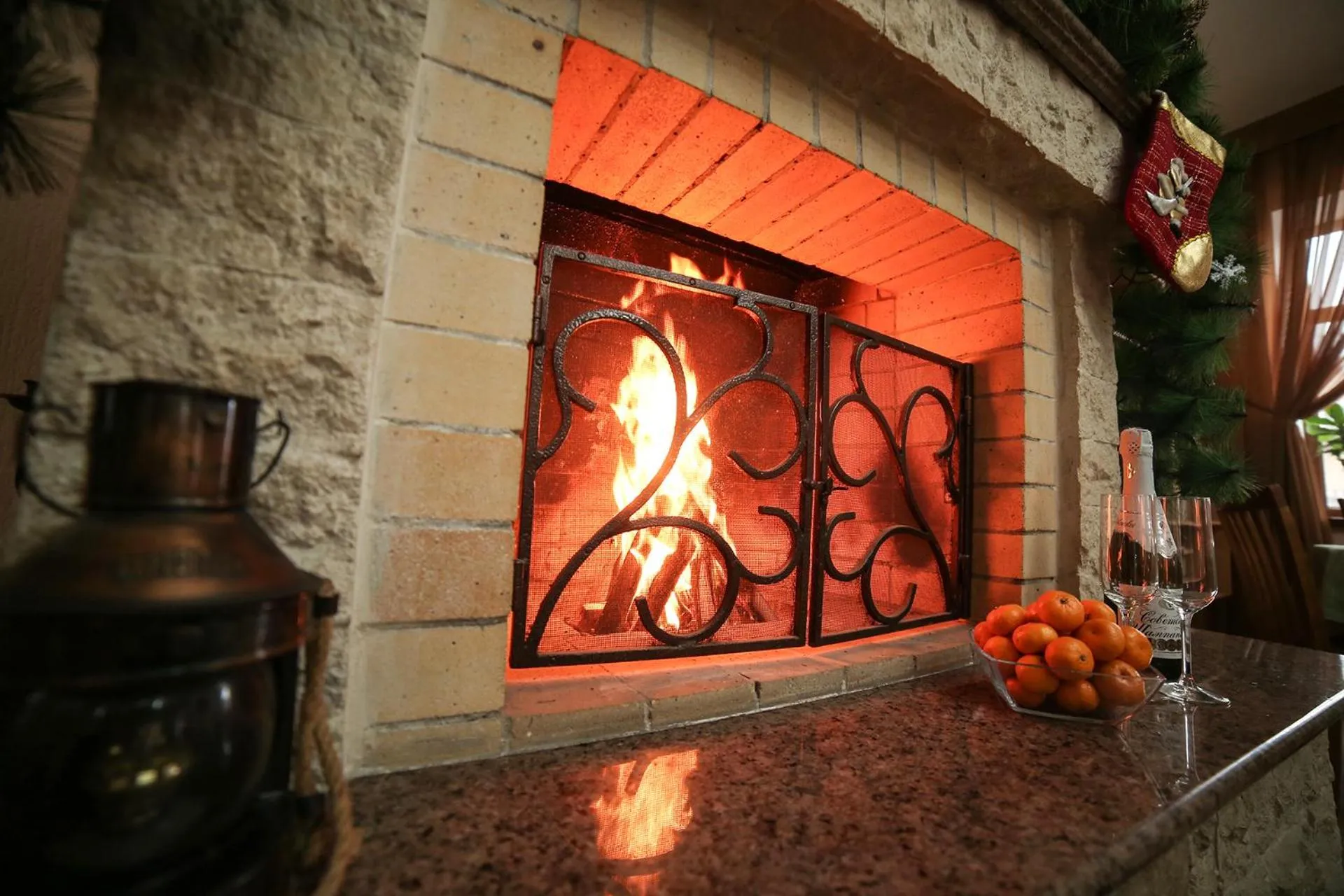 Restaurant/places to eat in Asia Hotel