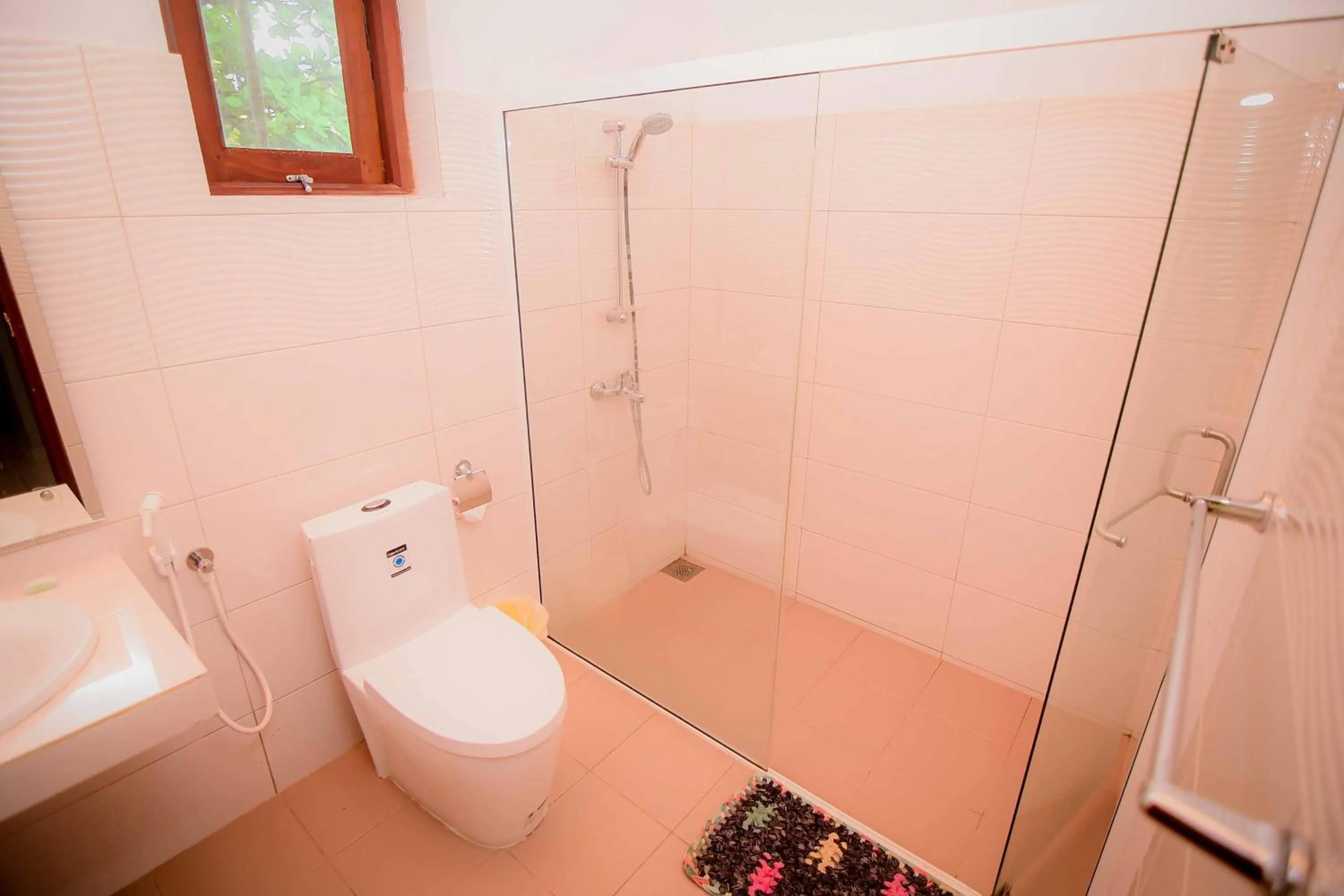 Shower in Airport Villa