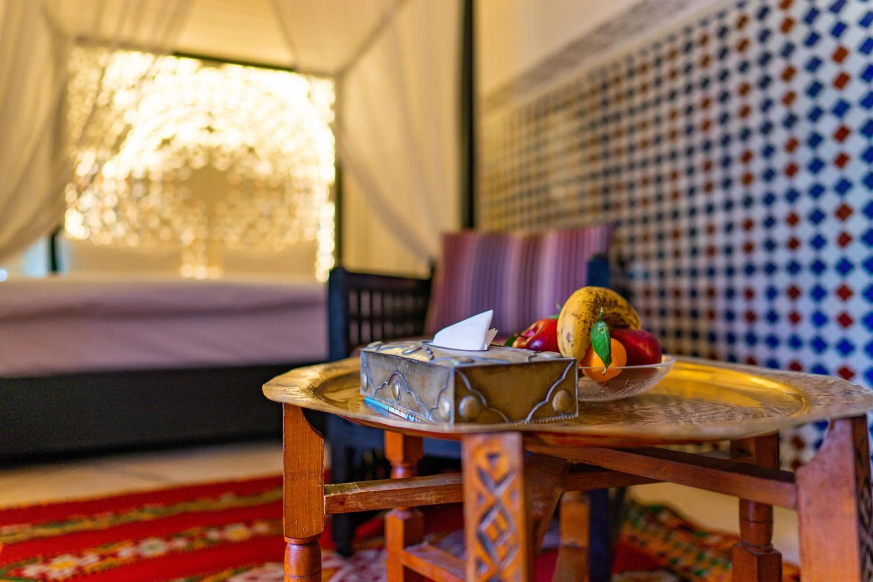 Seating area, Bed in Riad Dar Dialkoum