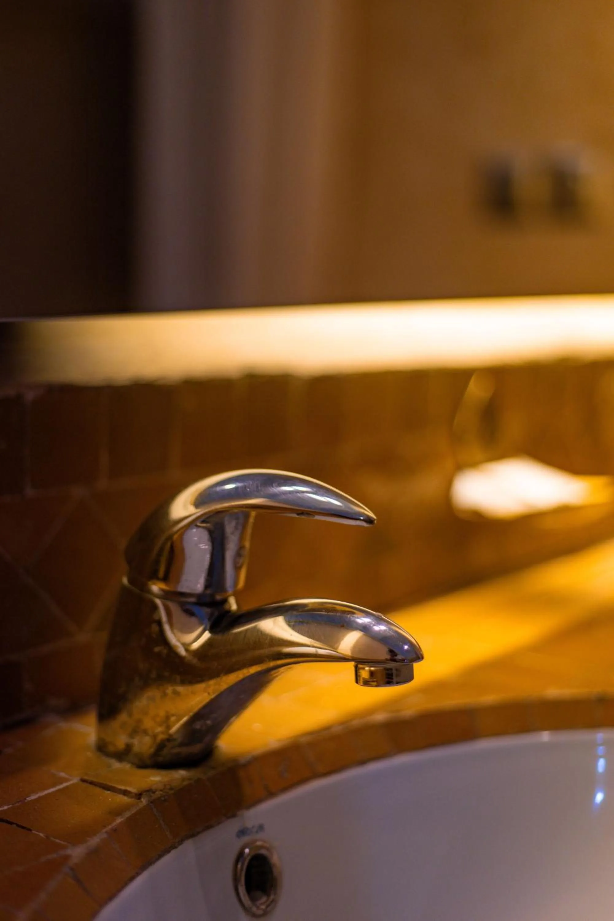 Bathroom in Riad Dar Dialkoum