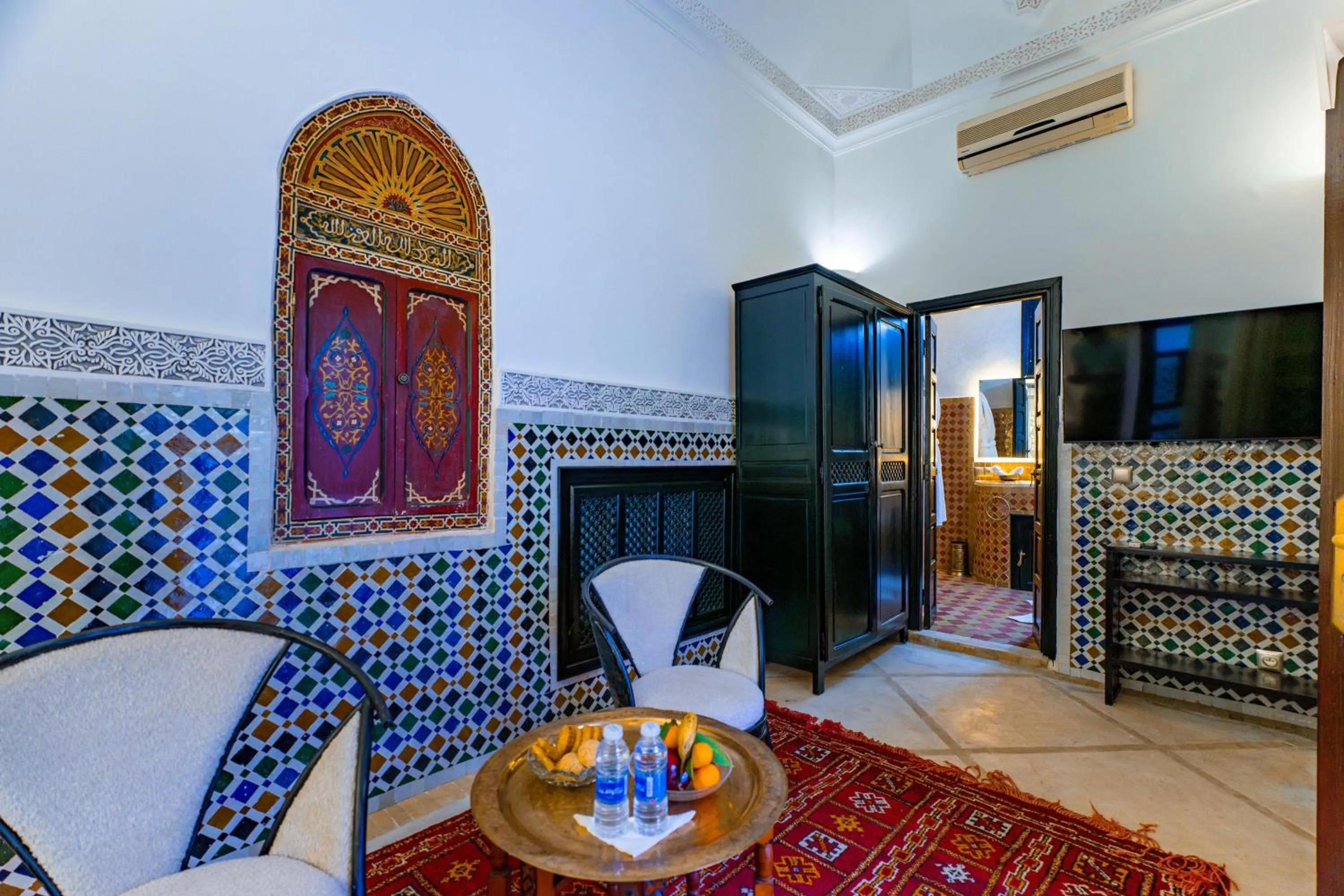 Seating area in Riad Dar Dialkoum