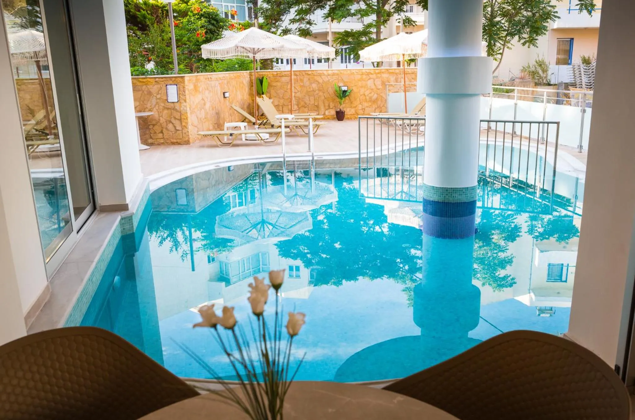 Theo Beach Hotel Apartments