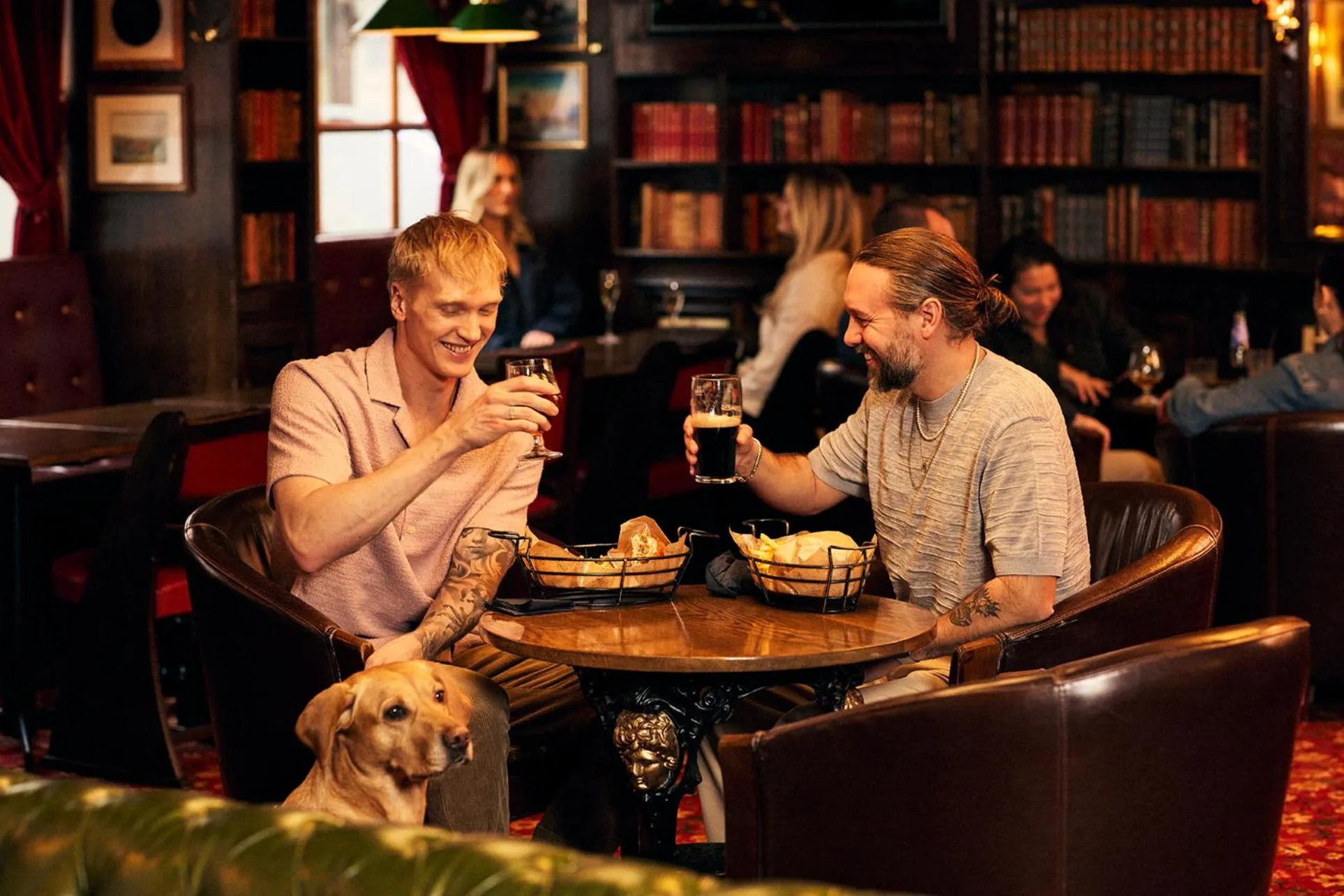 Restaurant/places to eat in Quality Hotel Carlia