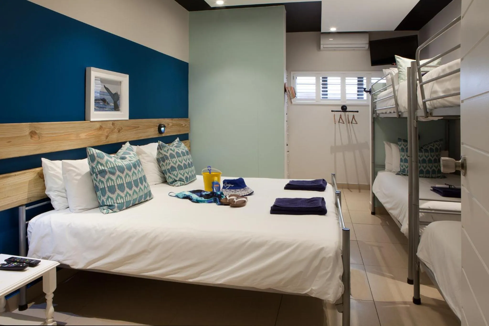 Bedroom, Bed in Plett Beachfront Accommodation