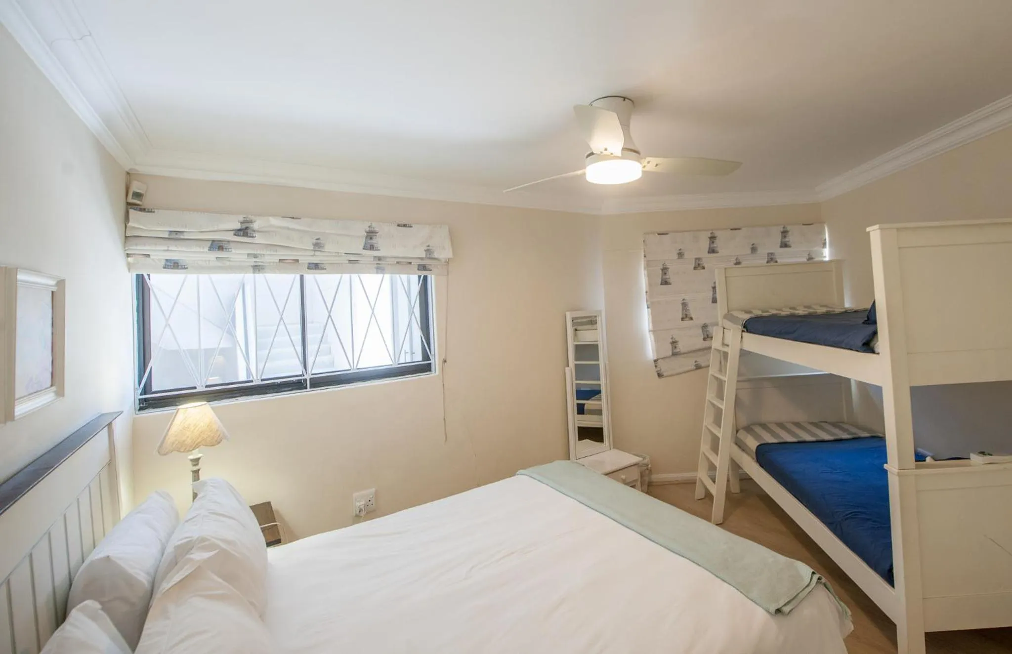 Photo of the whole room, Bed in Plett Beachfront Accommodation