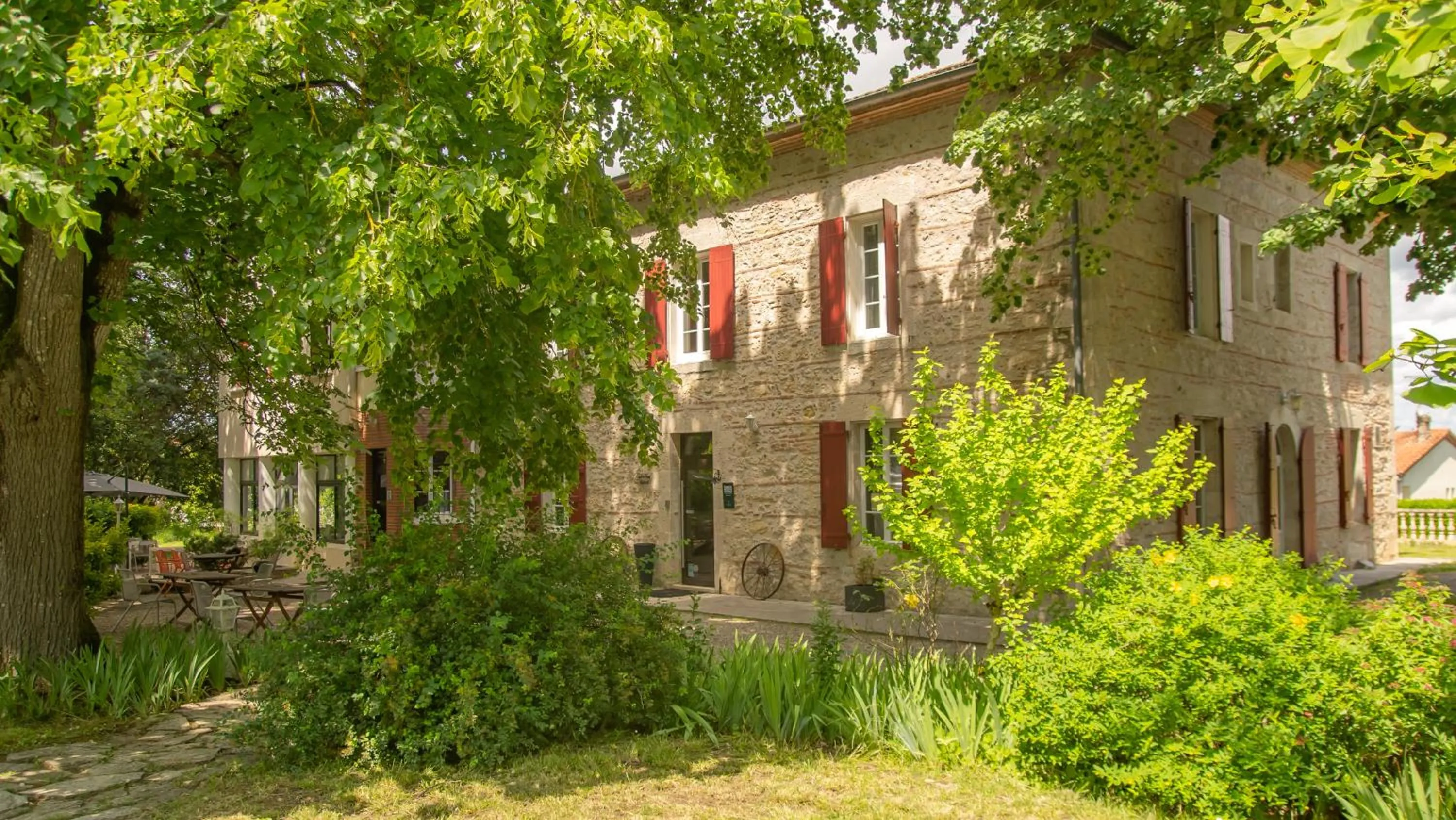 Logis Hotels - Au Colombier du Touron