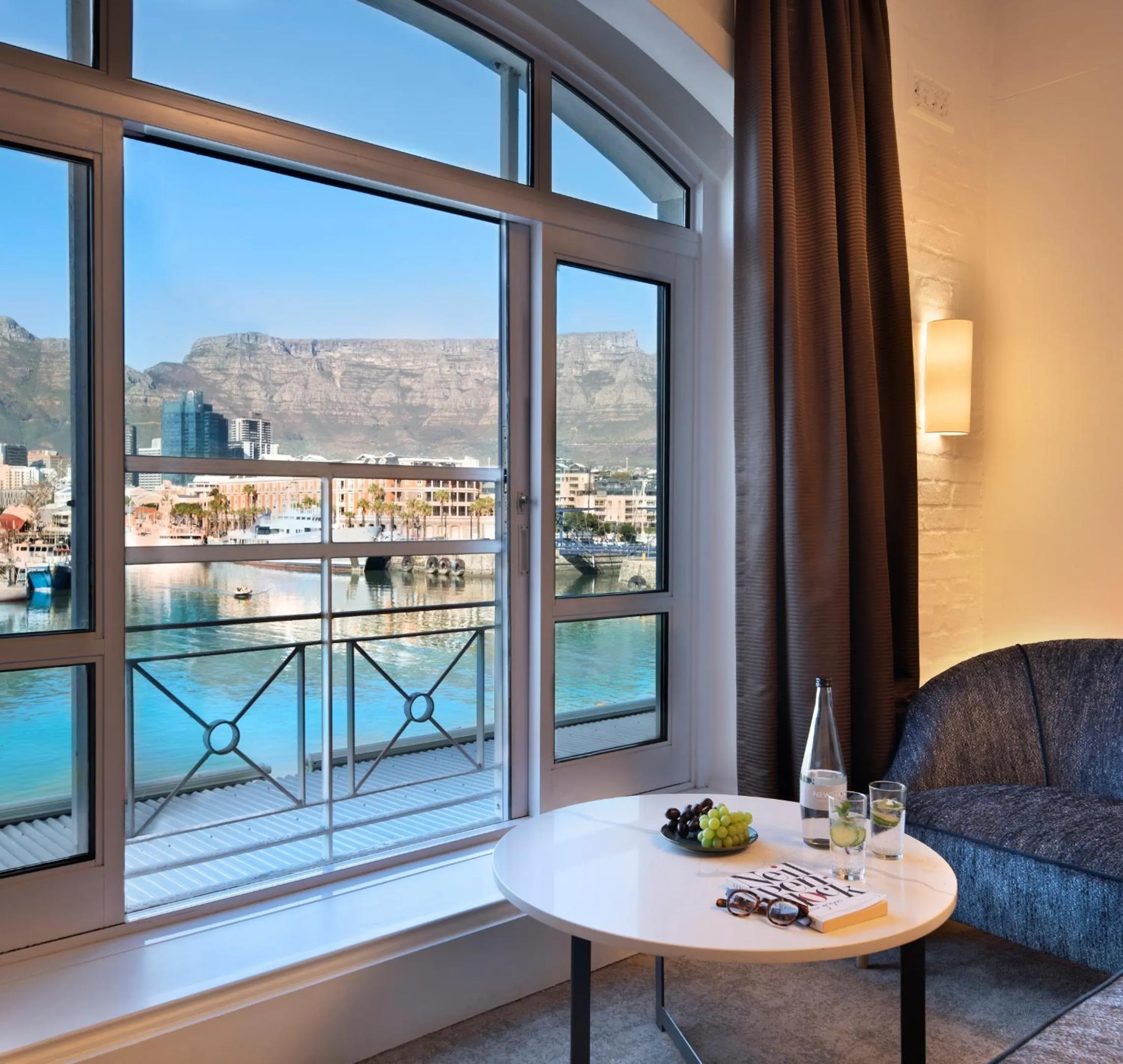 Mountain view in Victoria & Alfred Hotel by NEWMARK