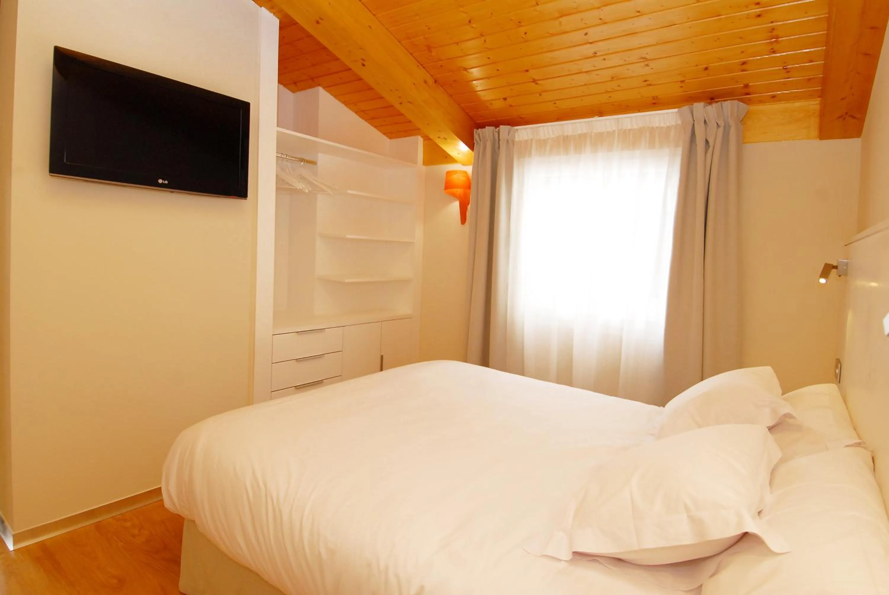 Bed in Hostal riMboMbin