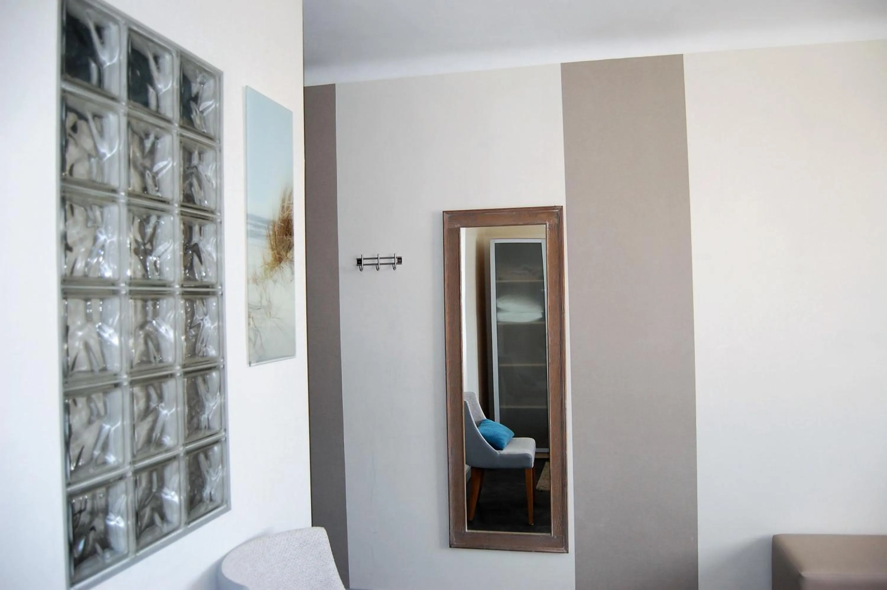 Bedroom in Hotel Le Goeland