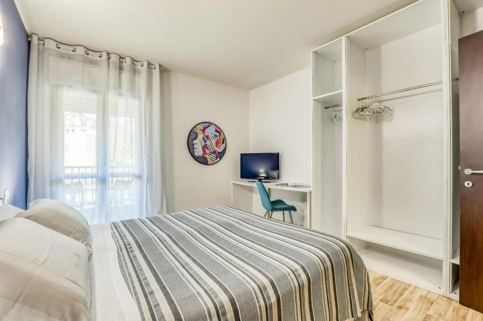 Photo of the whole room, Bed in Asso Residence