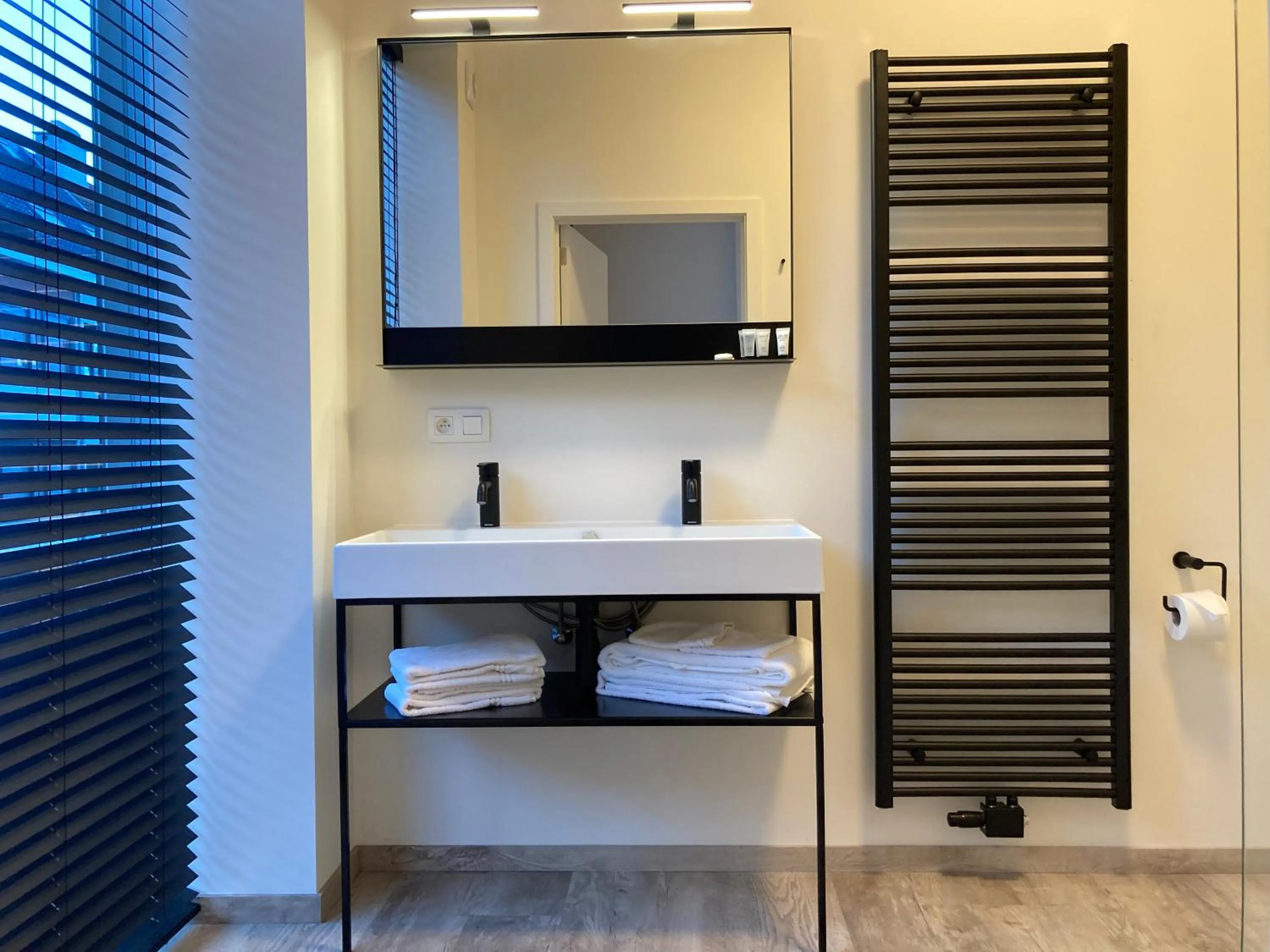 Bathroom in RS10 B&B Turnhout