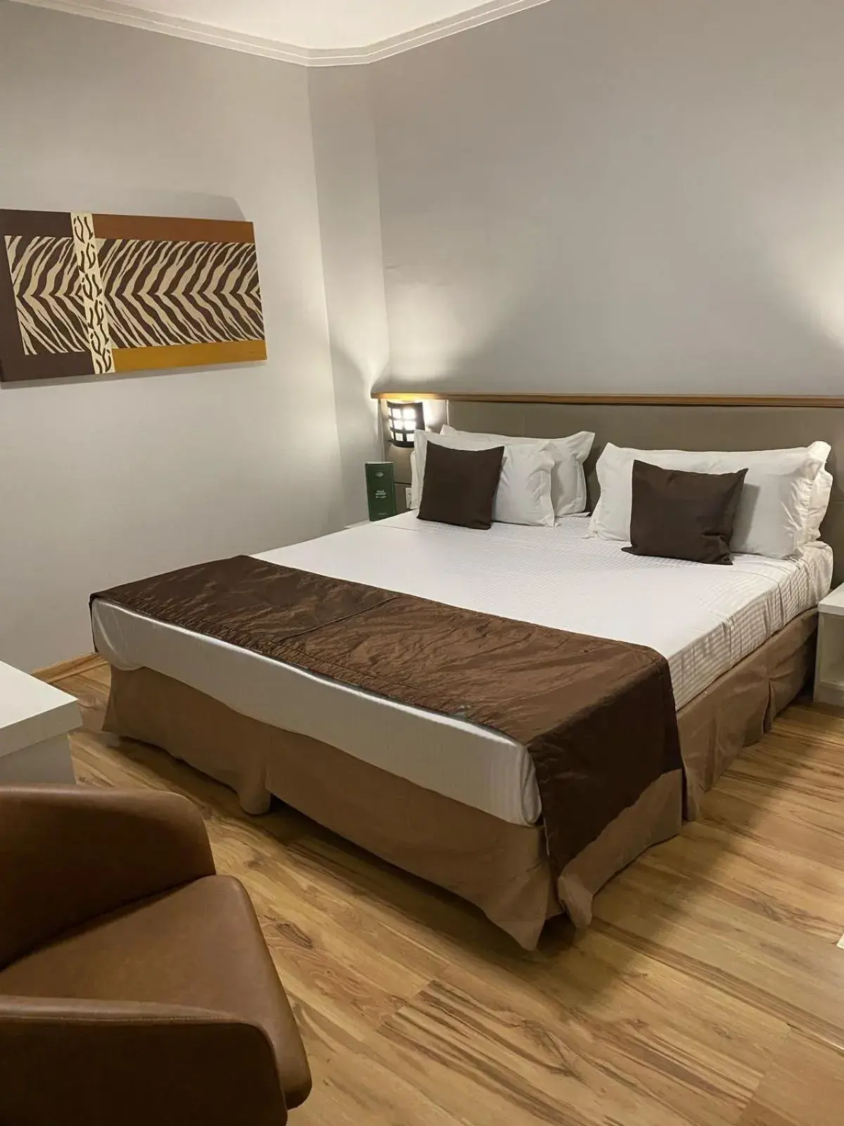 Suíte Luxo cama King Size - single occupancy in Class Hotel Alfenas Suíte Luxo cama King Size - single occupancy in Class Hotel Alfenas