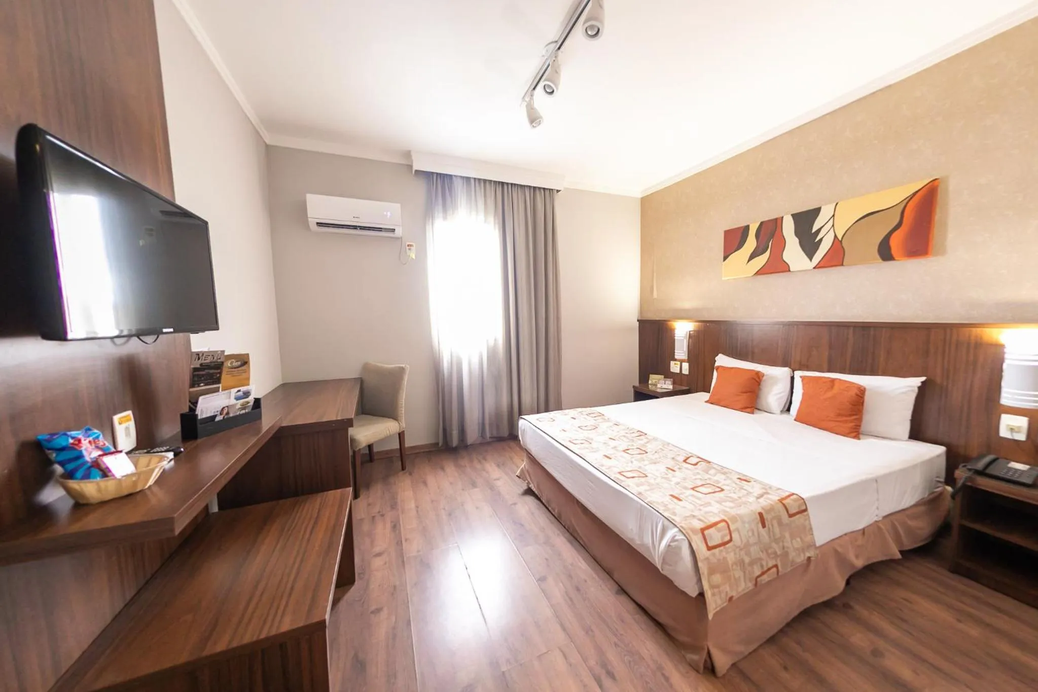 Bedroom, Bed in Class Hotel Varginha