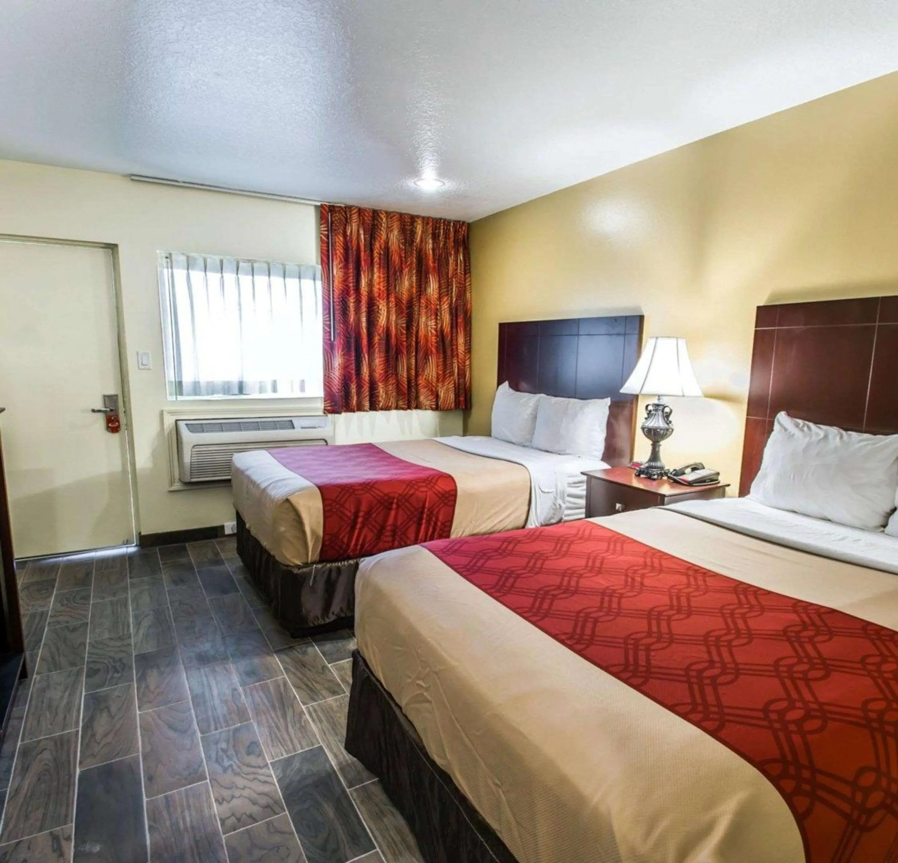 Photo of the whole room, Bed in Econo Lodge Cocoa Beach - near the Port