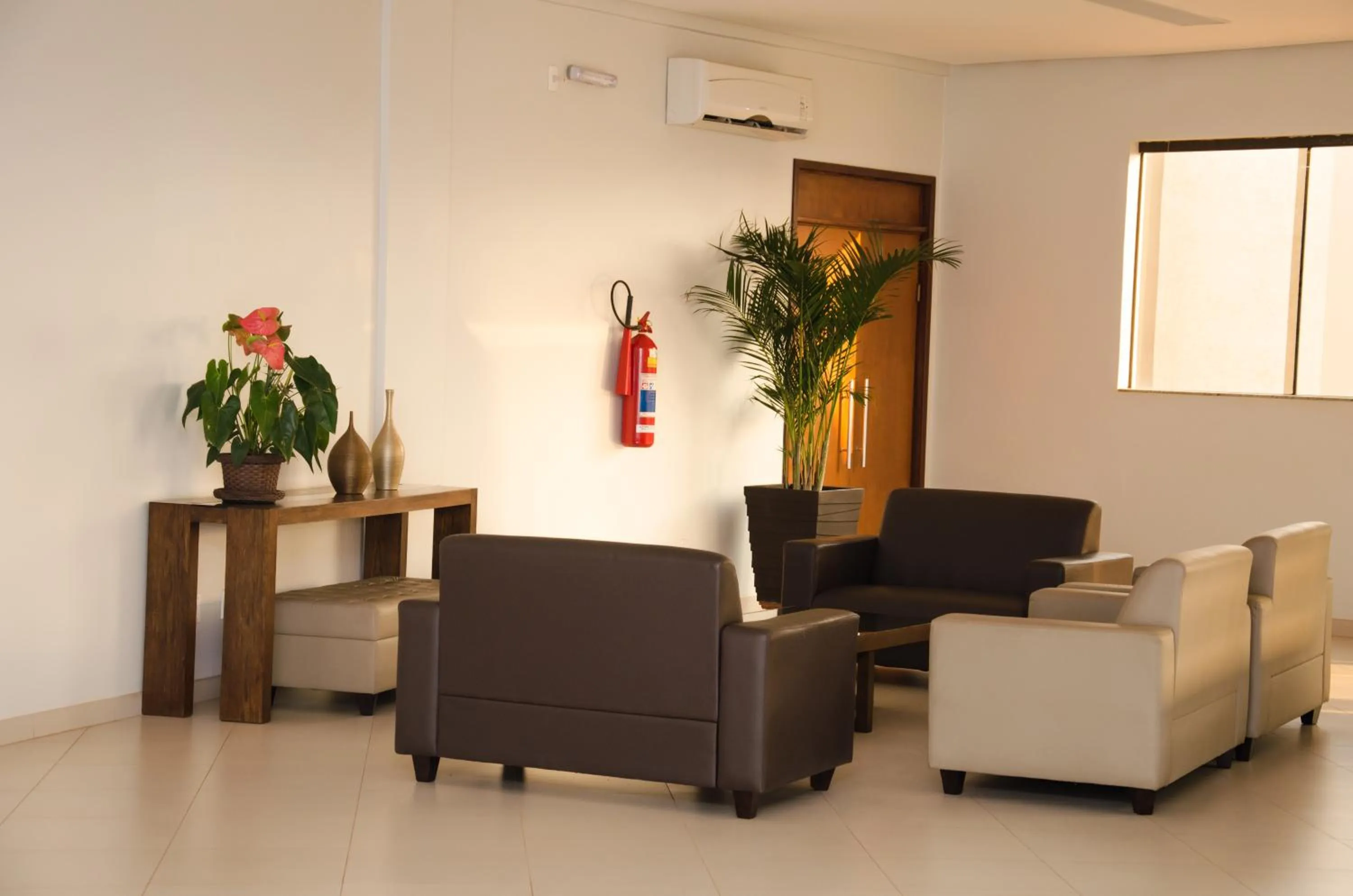 Lobby or reception in Vale dos Carajás Hotel