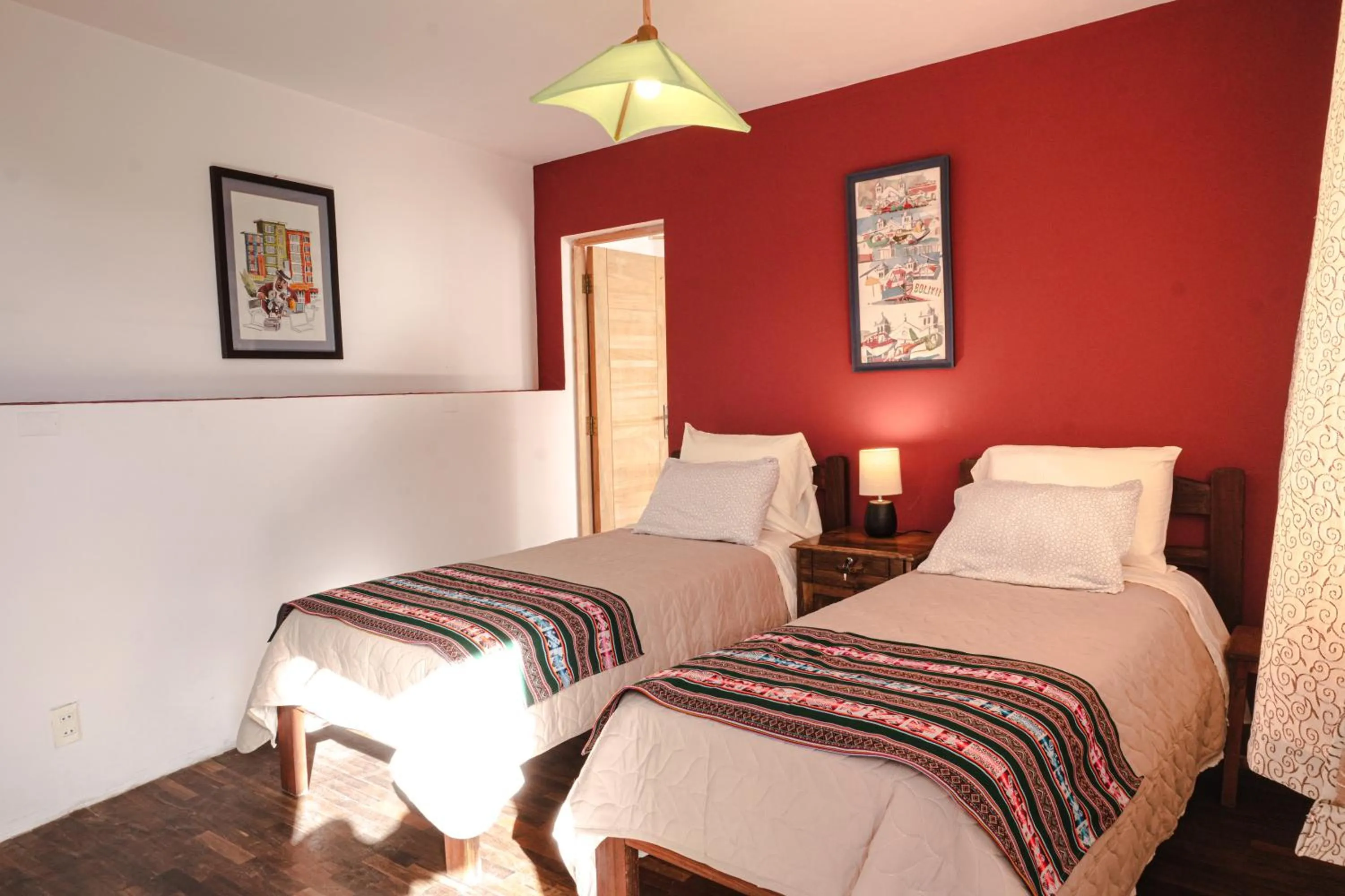 Family Room with Private Bathroom - single occupancy in La Selenita